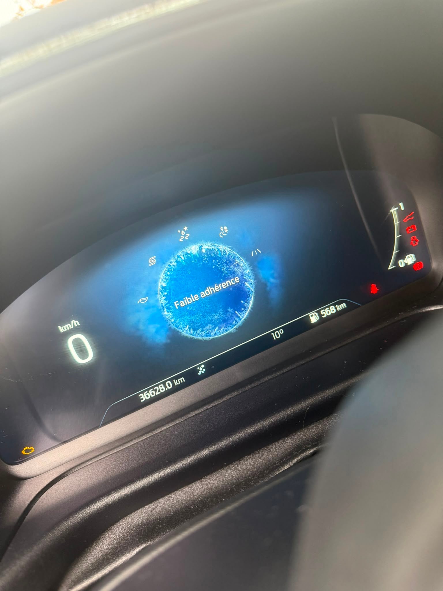 FORD 1.0 EcoB Hybrid 125 ST-Line Design-image-7