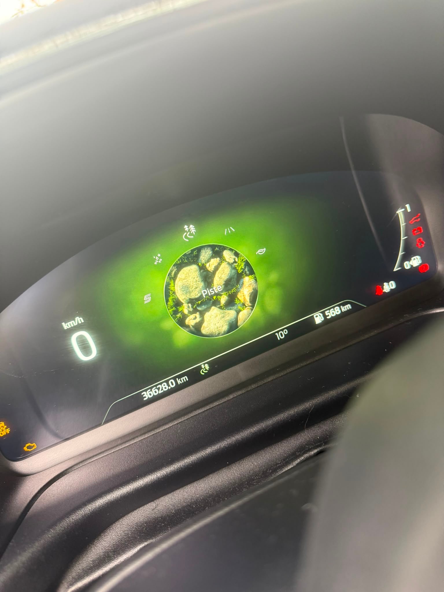 FORD 1.0 EcoB Hybrid 125 ST-Line Design-image-8
