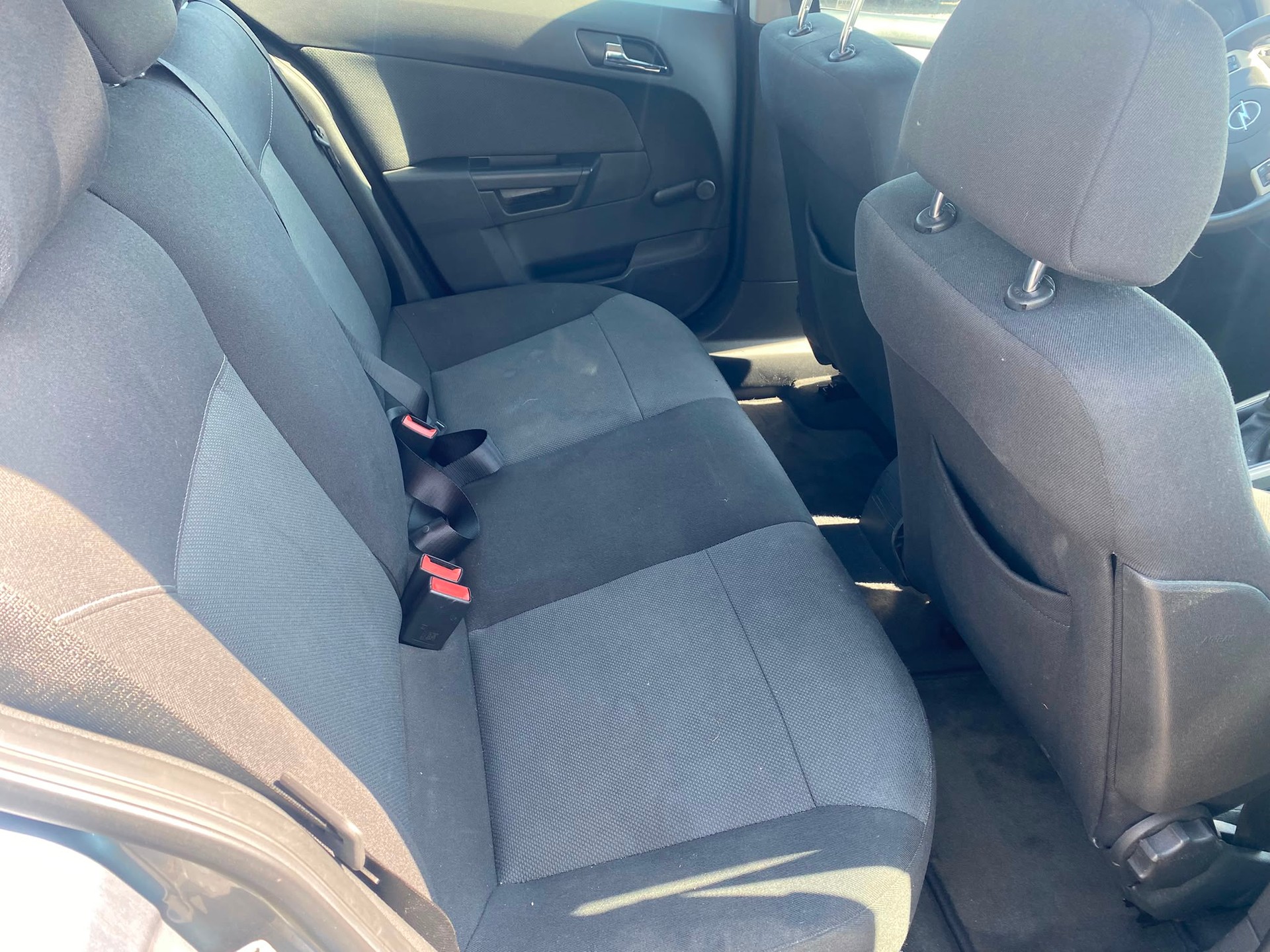 OPEL Astra 1.6i 16V Enjoy-image-10