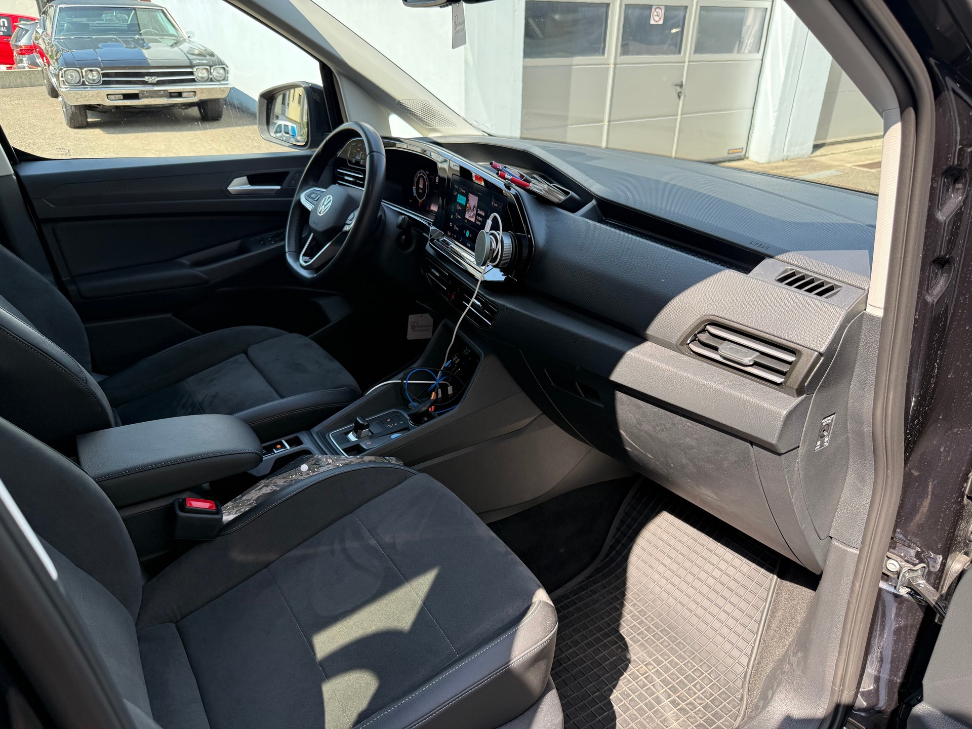 VW Caddy Maxi 1.5 TSI Style DSG *5+1 Plätzer*-image-11