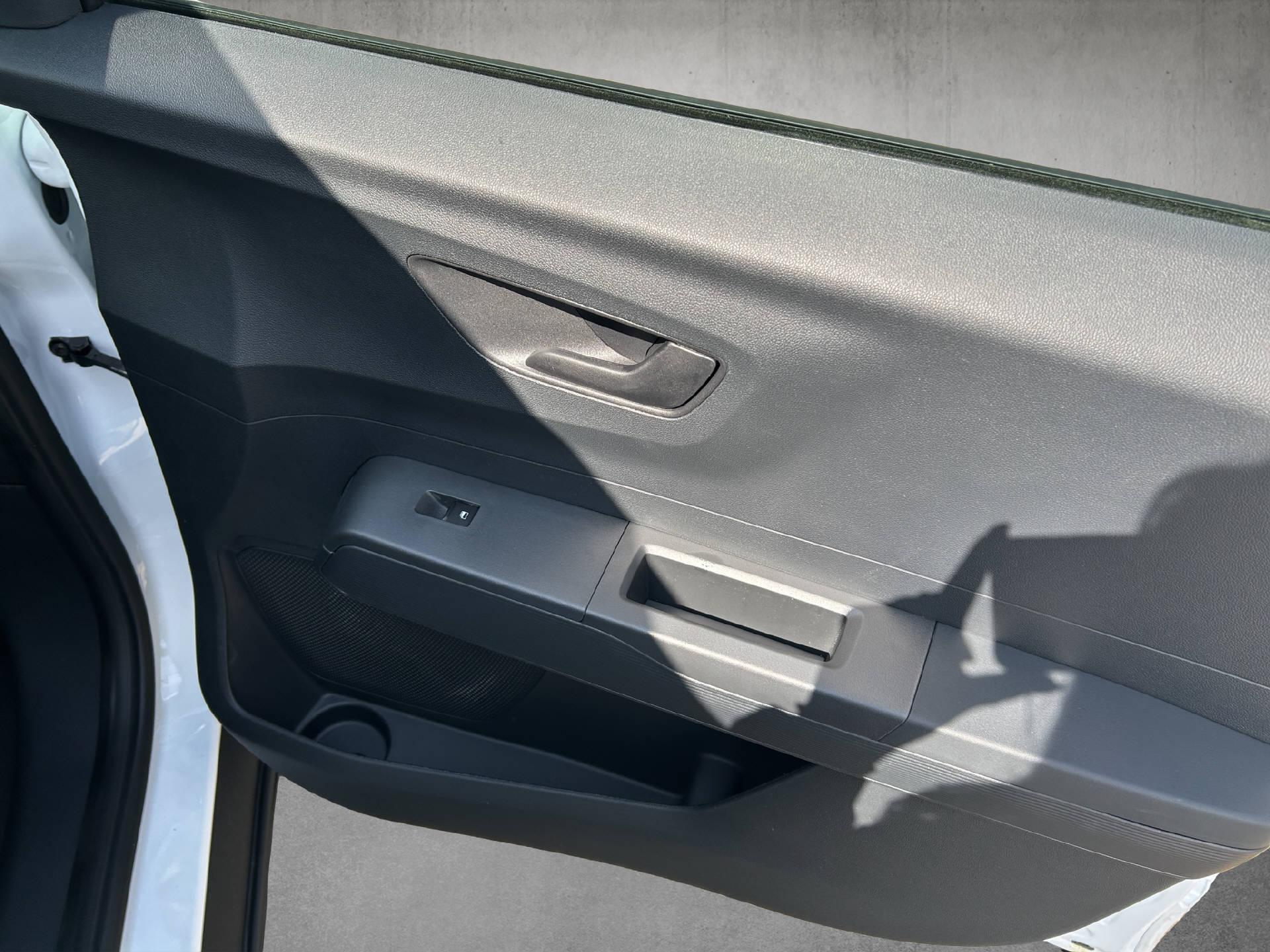 FORD Transit Courier Van 1.0 EcoBoost Trend-image-17