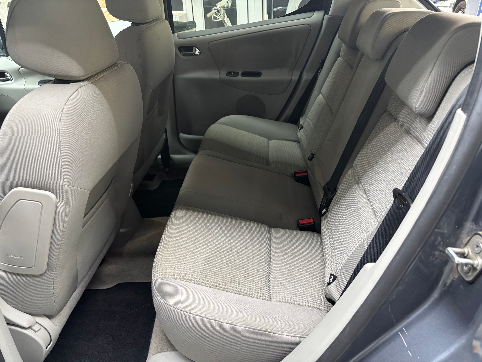 PEUGEOT 207 1.6 16V Sport Automatic-image-10