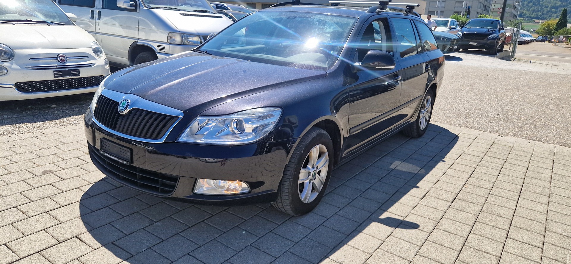 SKODA OCTAVIA-image-0