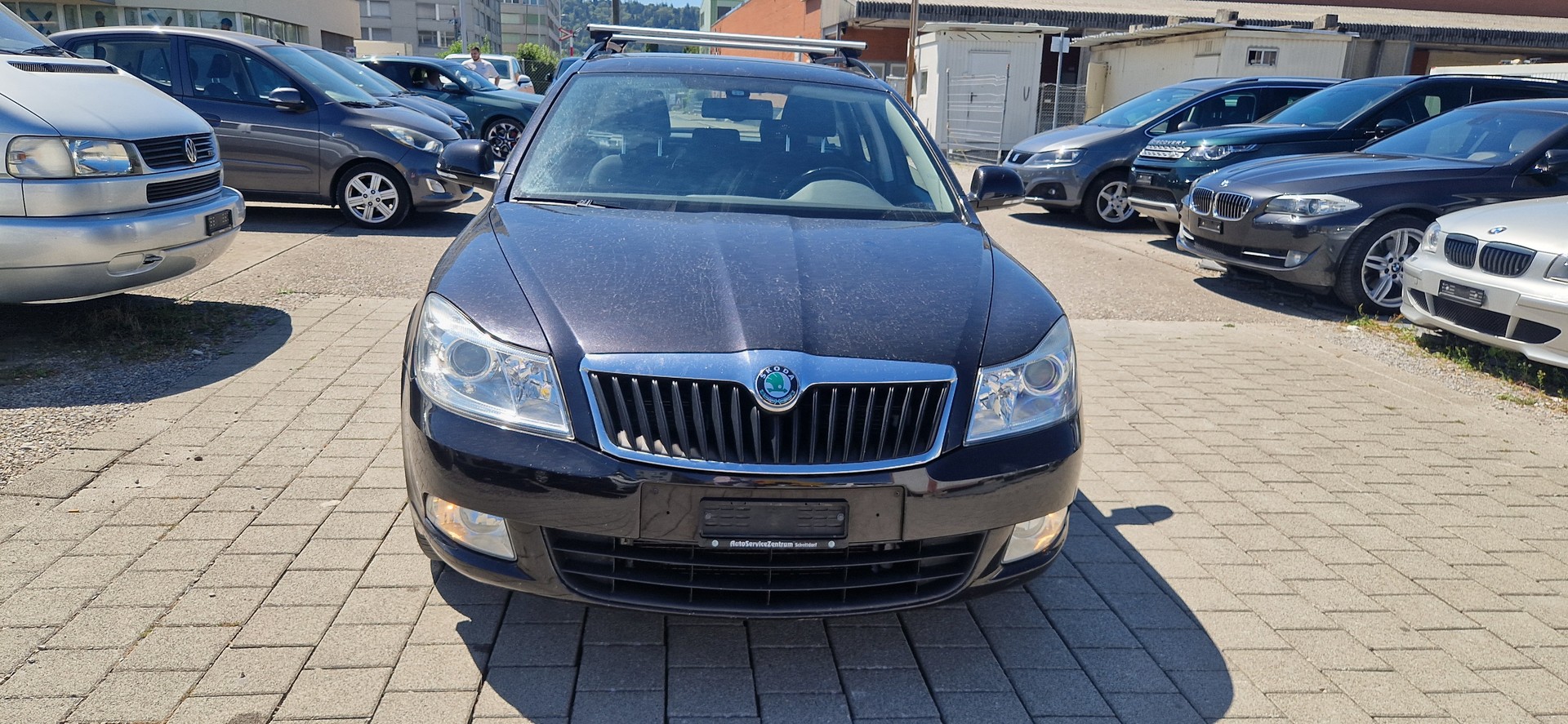 SKODA OCTAVIA-image-1
