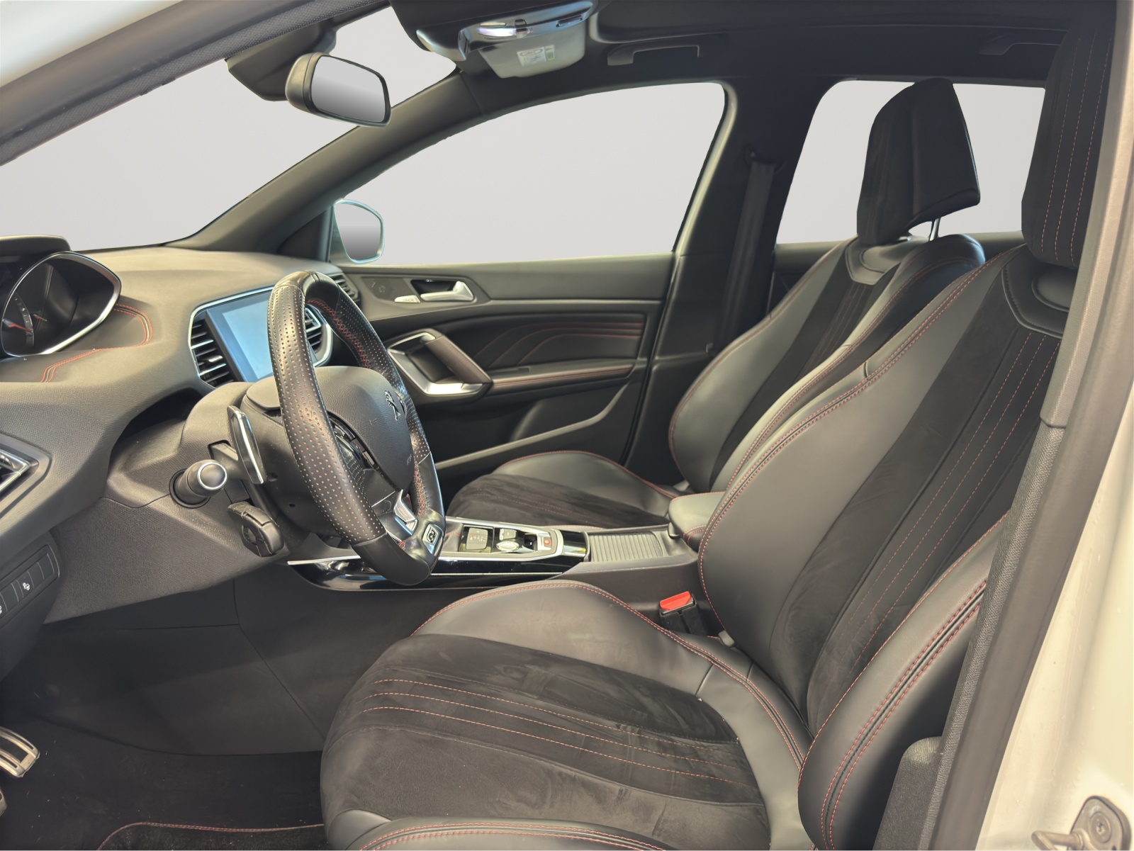 PEUGEOT 308 2.0 BlueHDI GT-image-4
