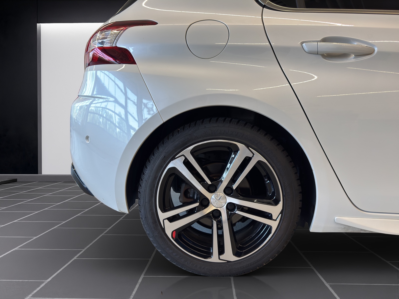 PEUGEOT 308 2.0 BlueHDI GT-image-9
