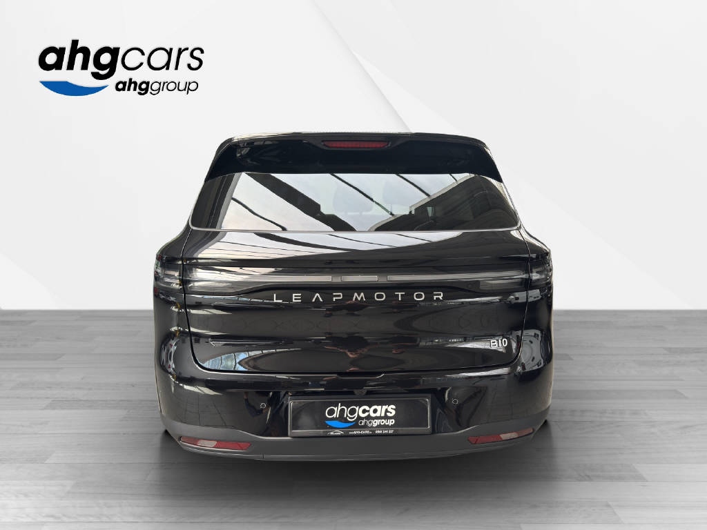 LEAPMOTOR B10 1.5 Hybrid EV-image-3