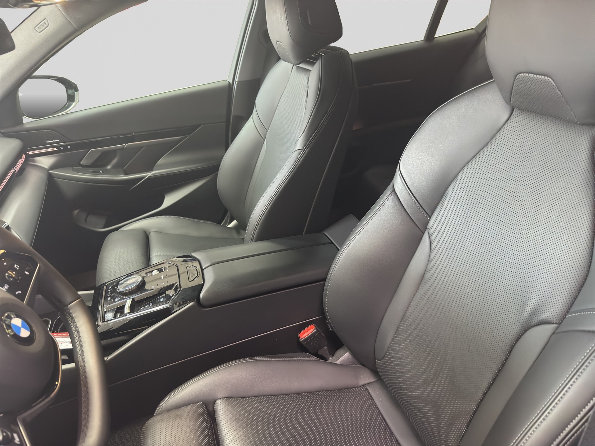 BMW 520i Steptronic-image-5