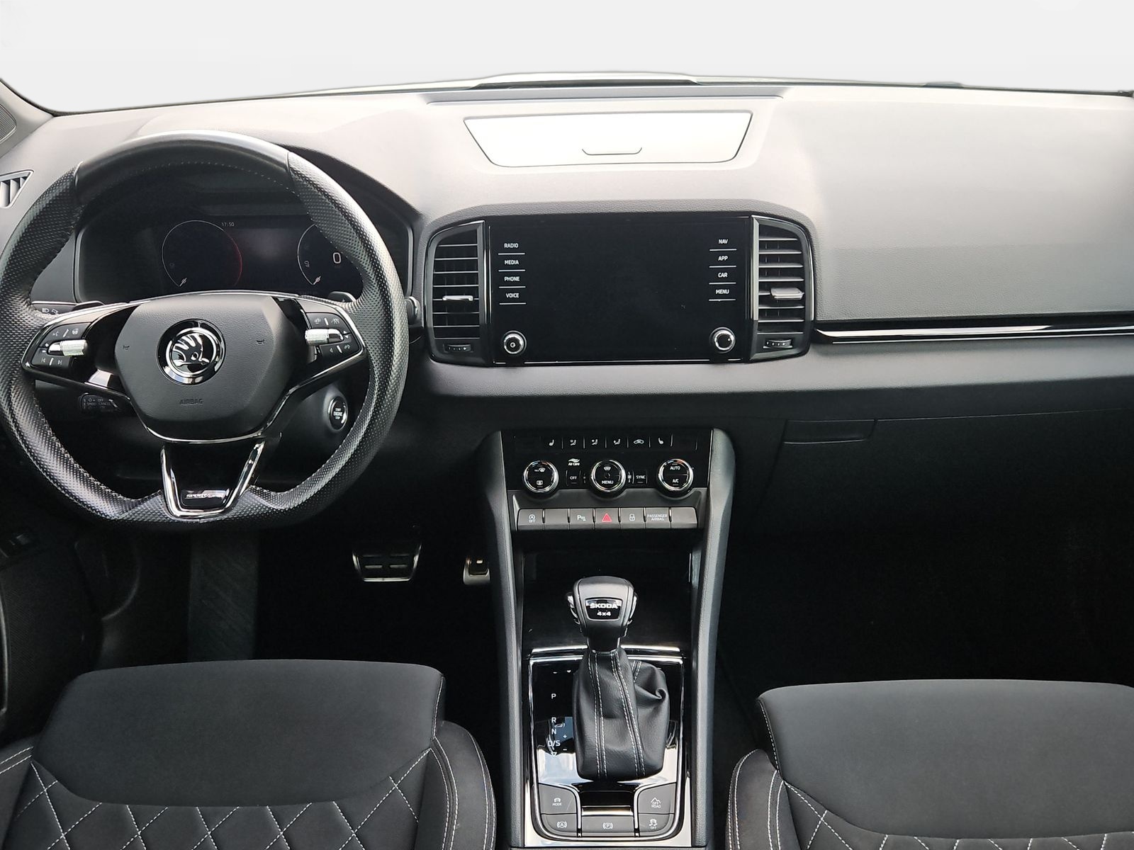 SKODA Karoq 2.0 TDI SportLine 4x4 DSG-image-8