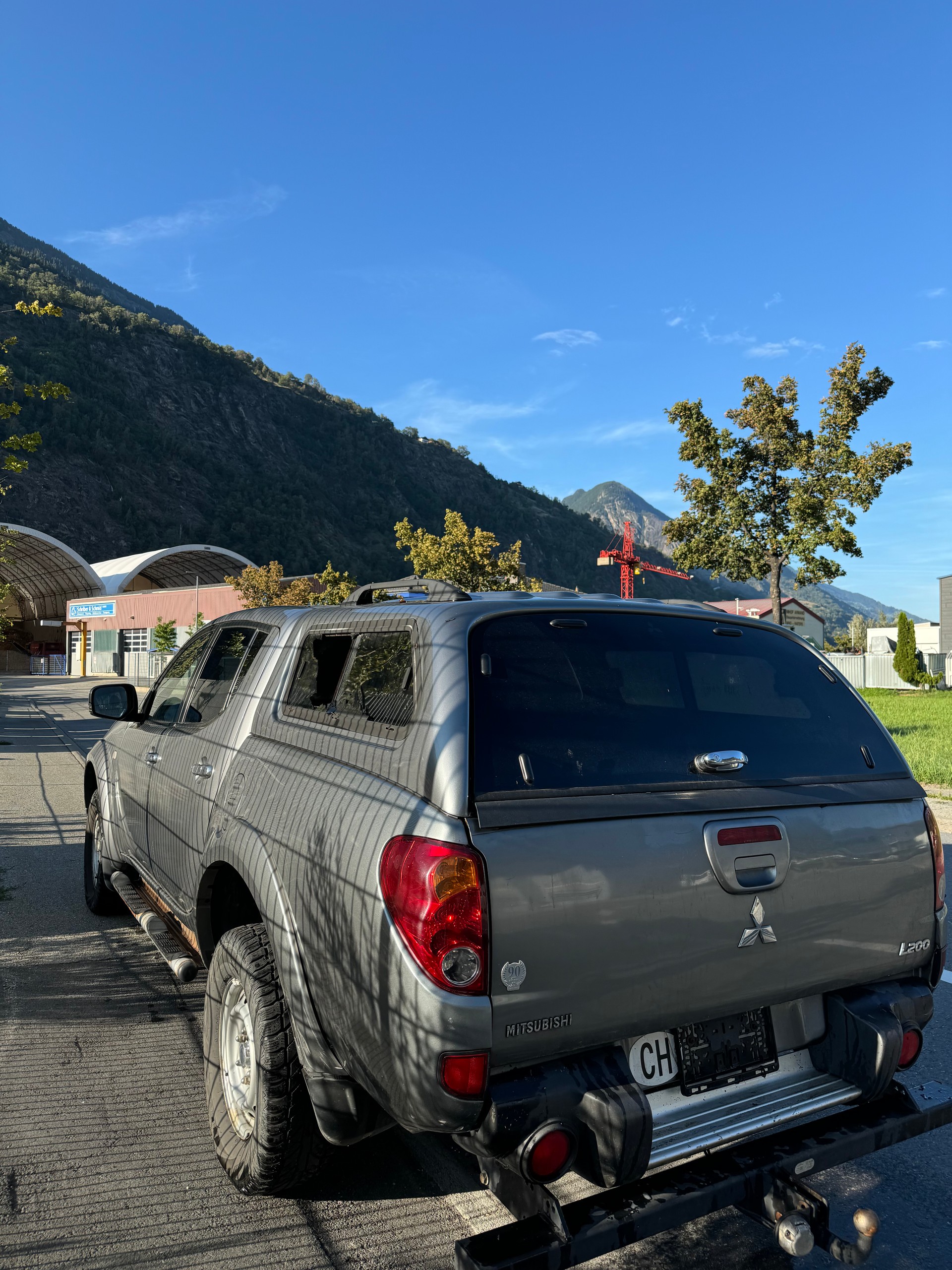 MITSUBISHI L 200 2.5 DID HP Intense Double Cab A-image-6
