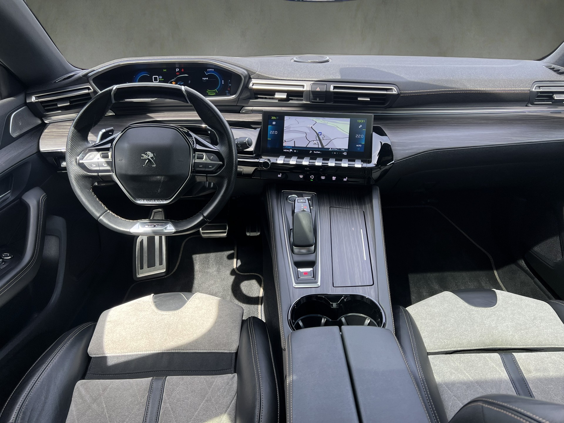 PEUGEOT 508 SW 1.6 PHEV GT EAT8-image-22