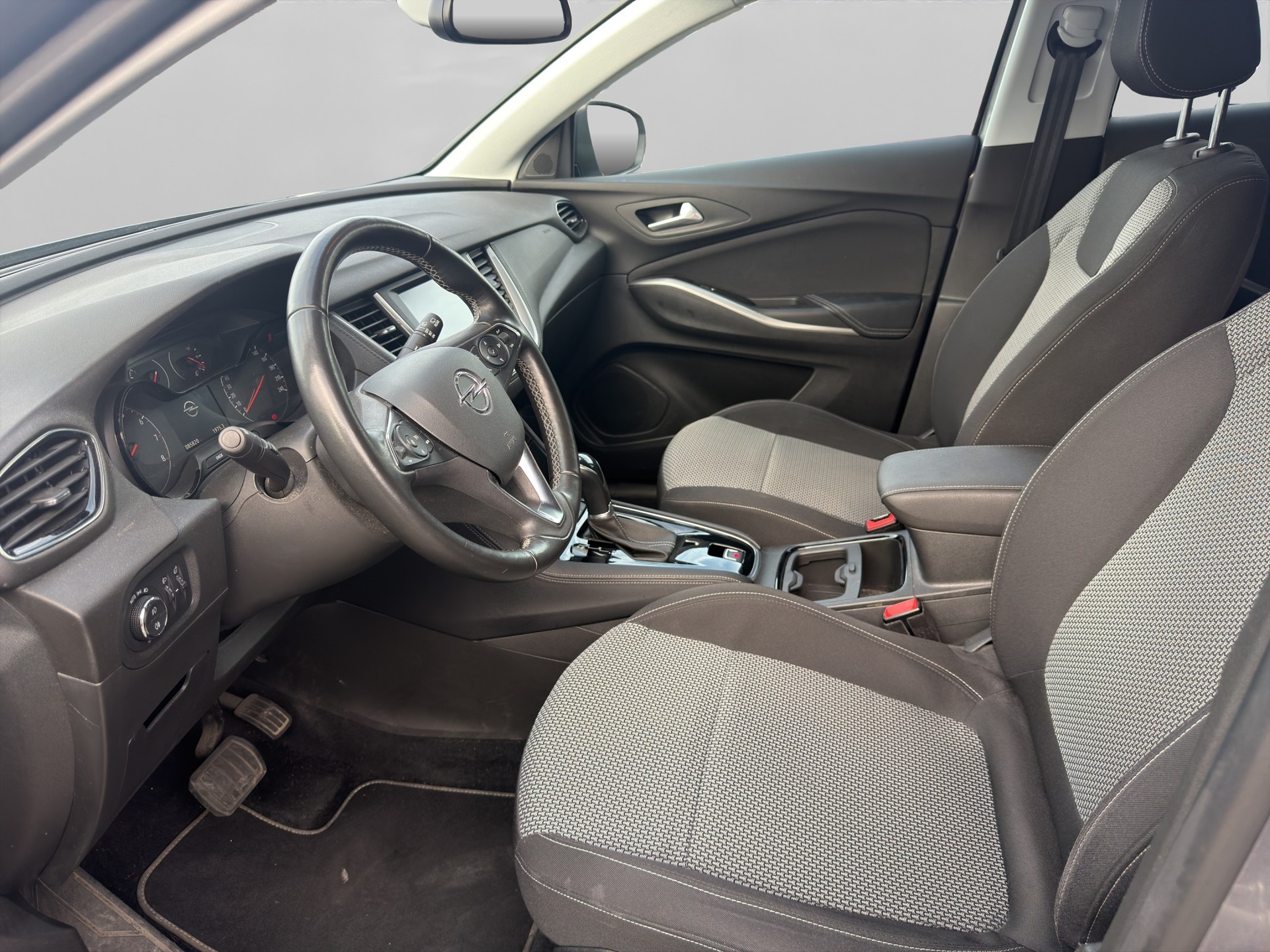 OPEL Grandland X 1.2i TP Enjoy Automatik-image-8