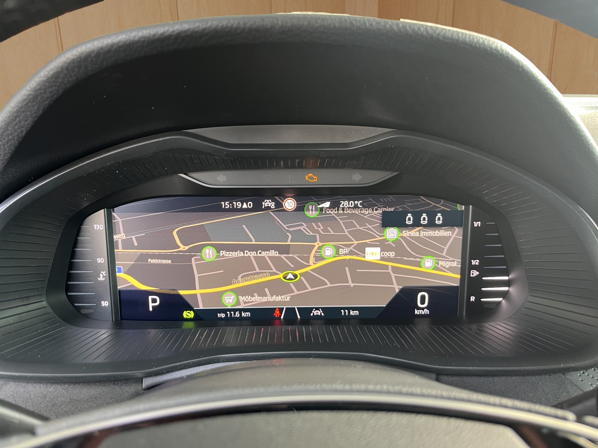 SKODA Scala 1.5 TSI Dynamic DSG-image-12