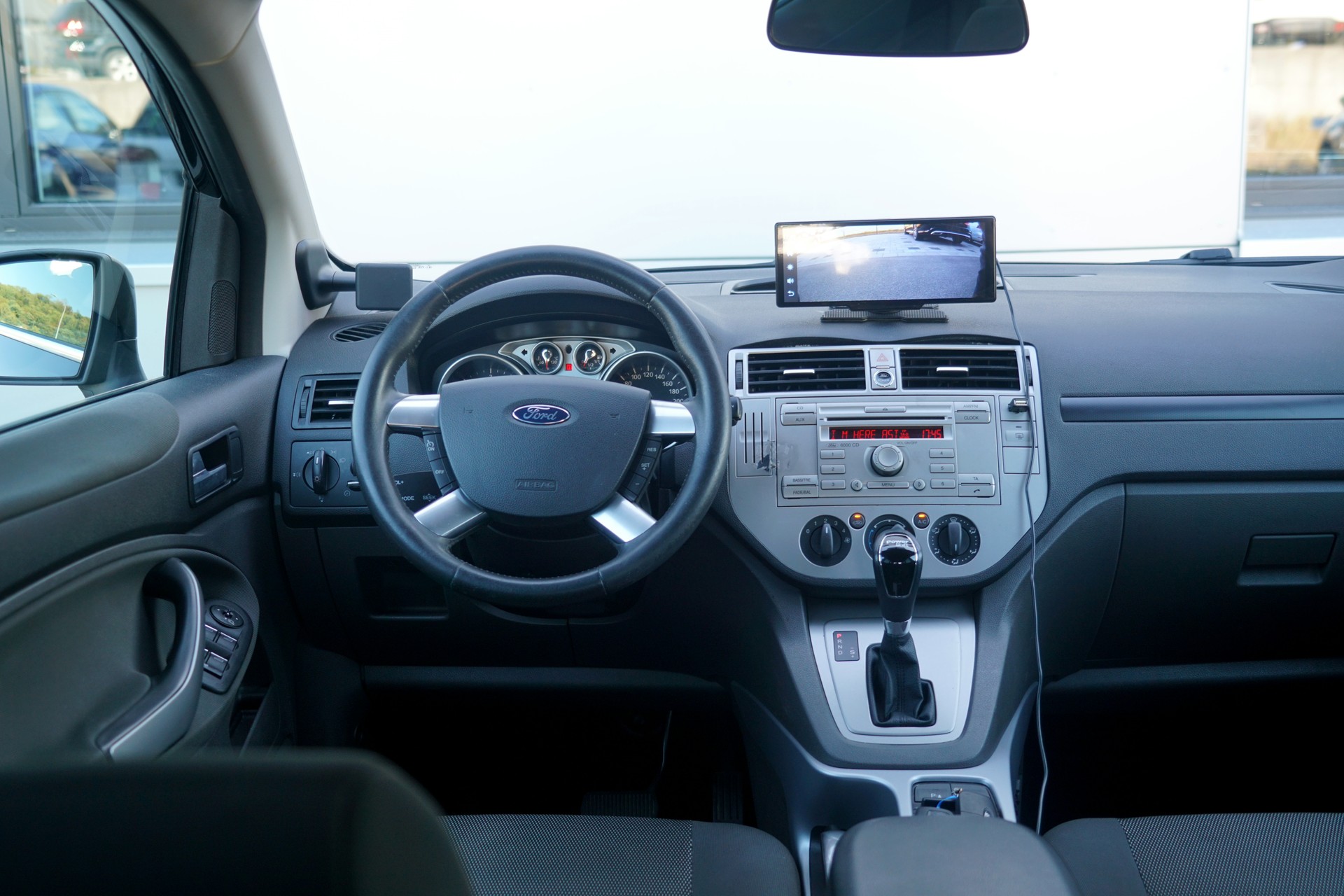 FORD Kuga 2.0 TDCi Carving 4WD PowerShift (CH)-image-5