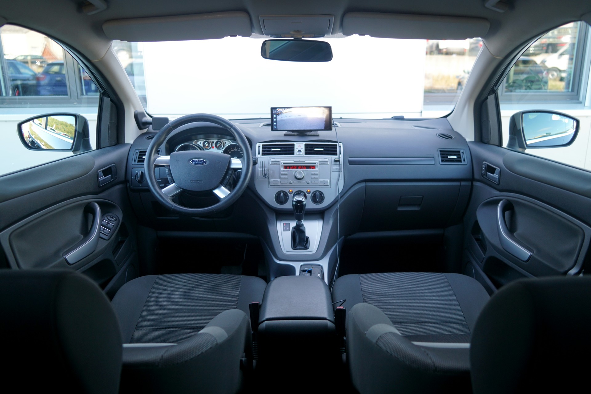 FORD Kuga 2.0 TDCi Carving 4WD PowerShift (CH)-image-15