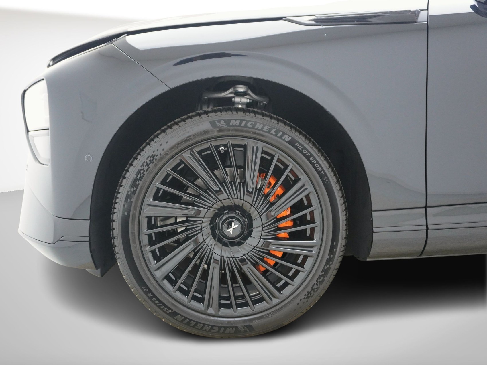XPENG G9 Performance Black Edition AWD-image-9