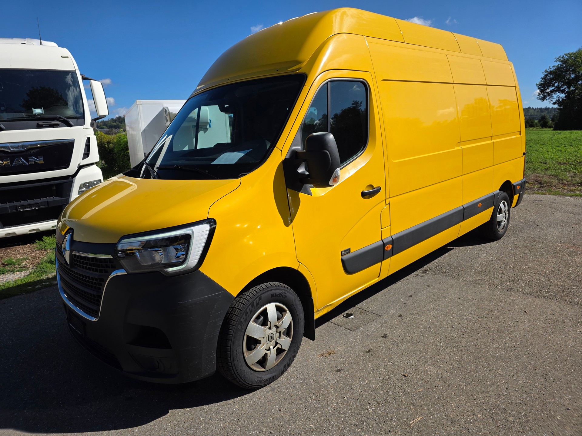 RENAULT MASTER-image-1