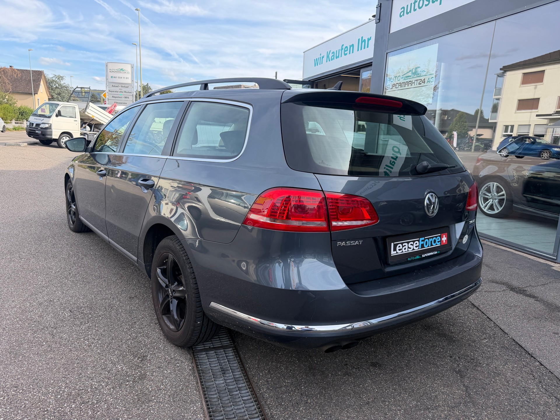 VW Passat Variant 2.0 TDI BMT Comfortline DSG-showroom-element-2