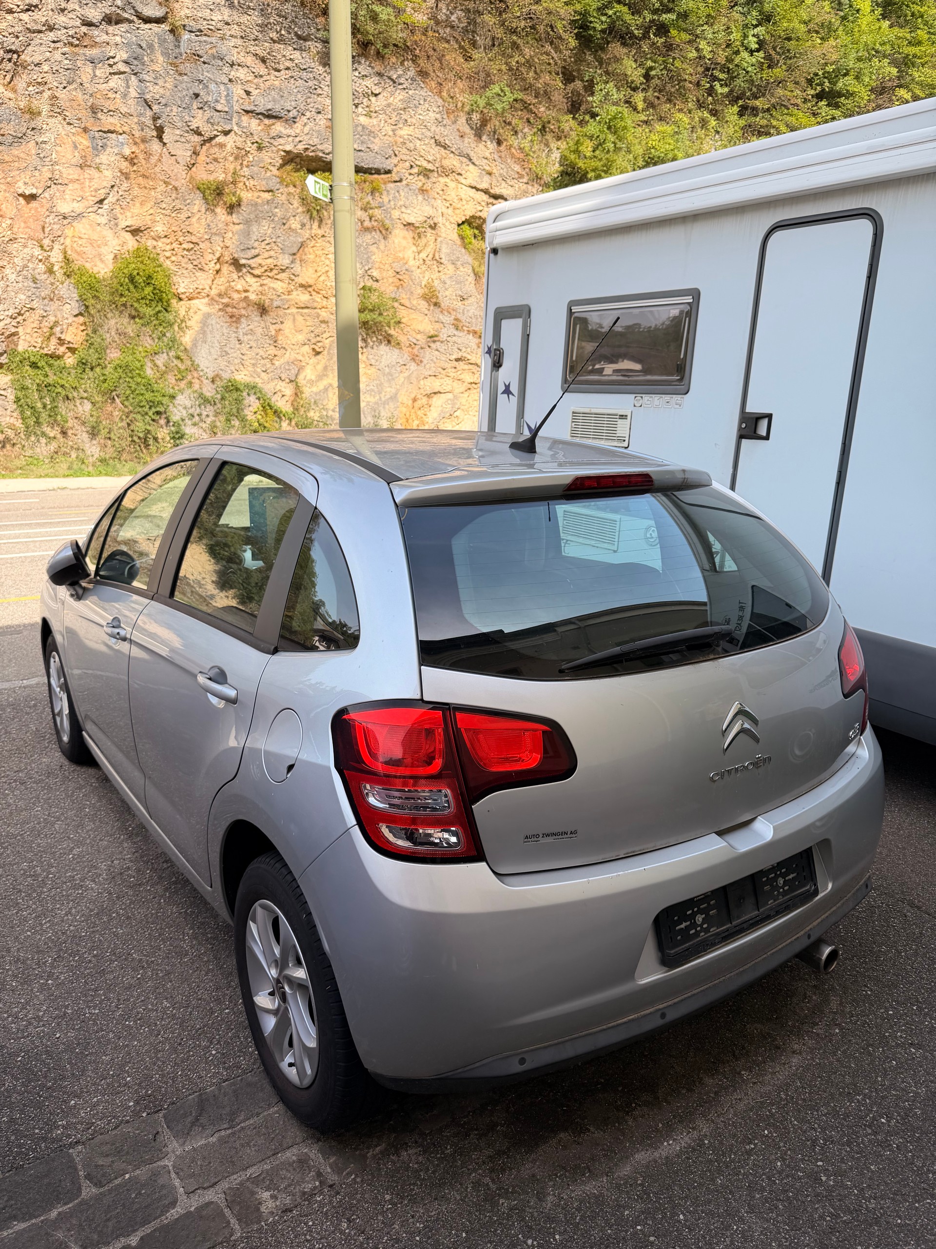CITROEN C3 1.4i 16V Chic-image-1