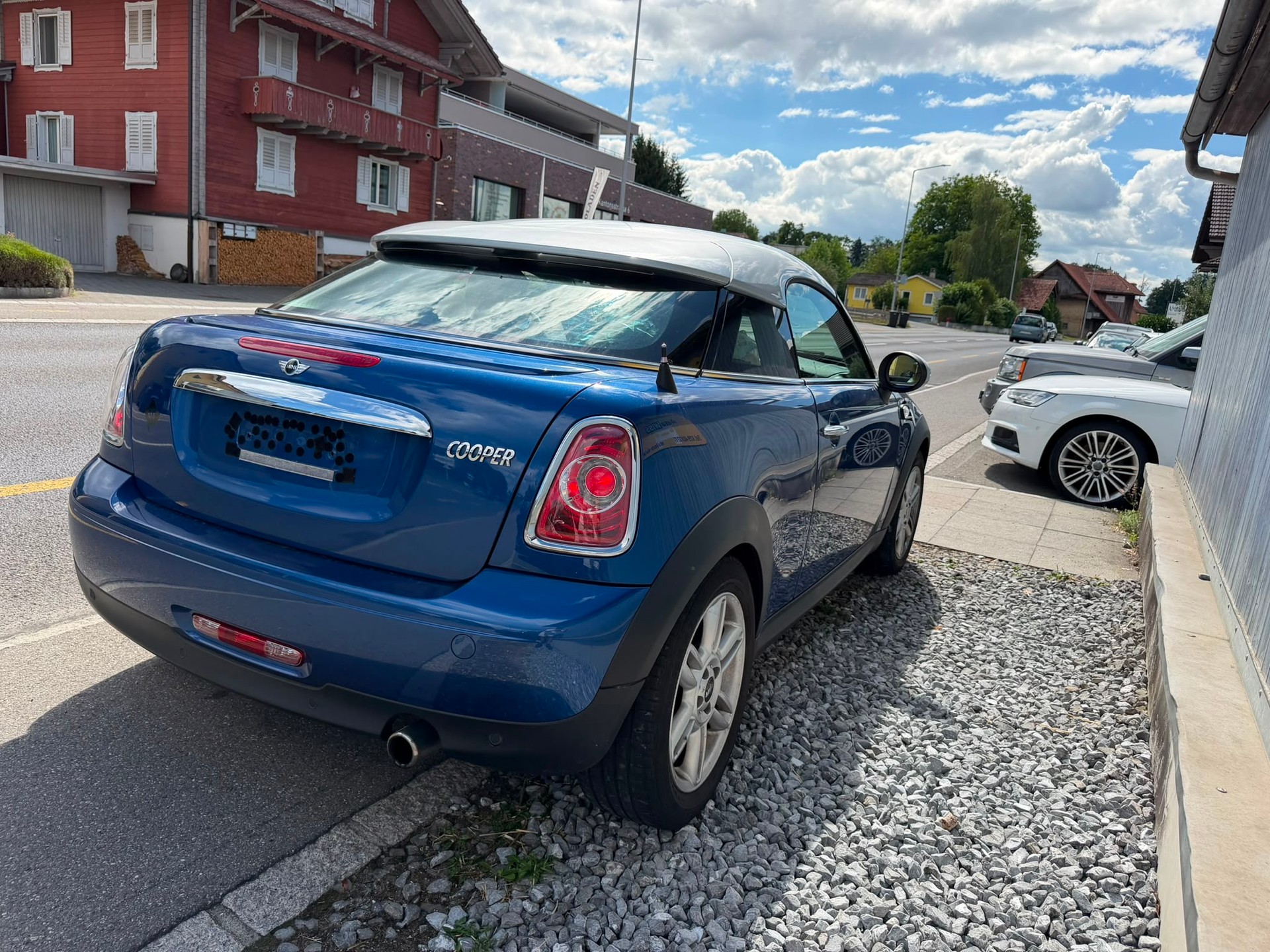 MINI Cooper Coupé Steptronic-image-4