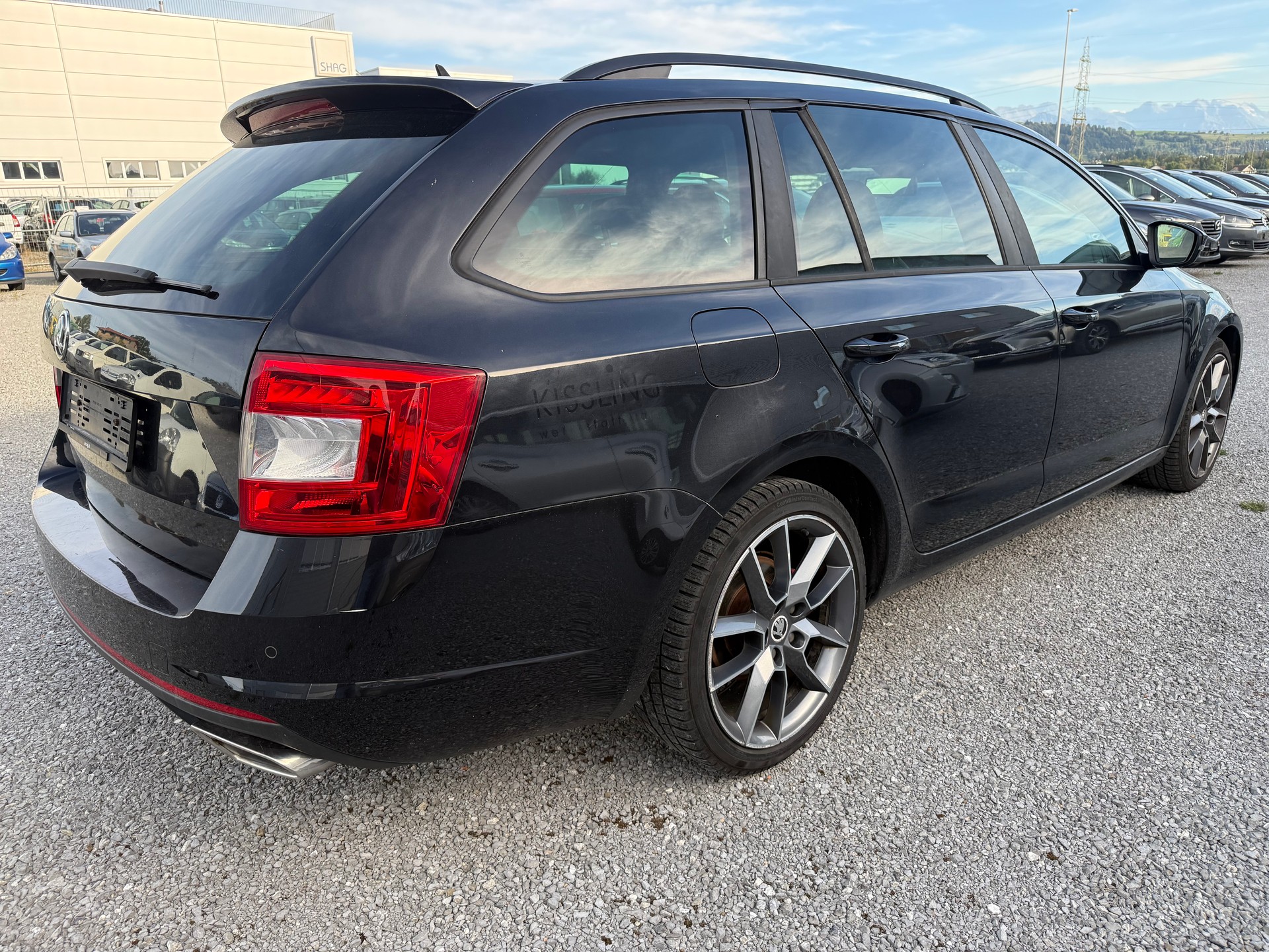 SKODA Octavia Combi 2.0 TDI RS 4x4 DSG-image-4