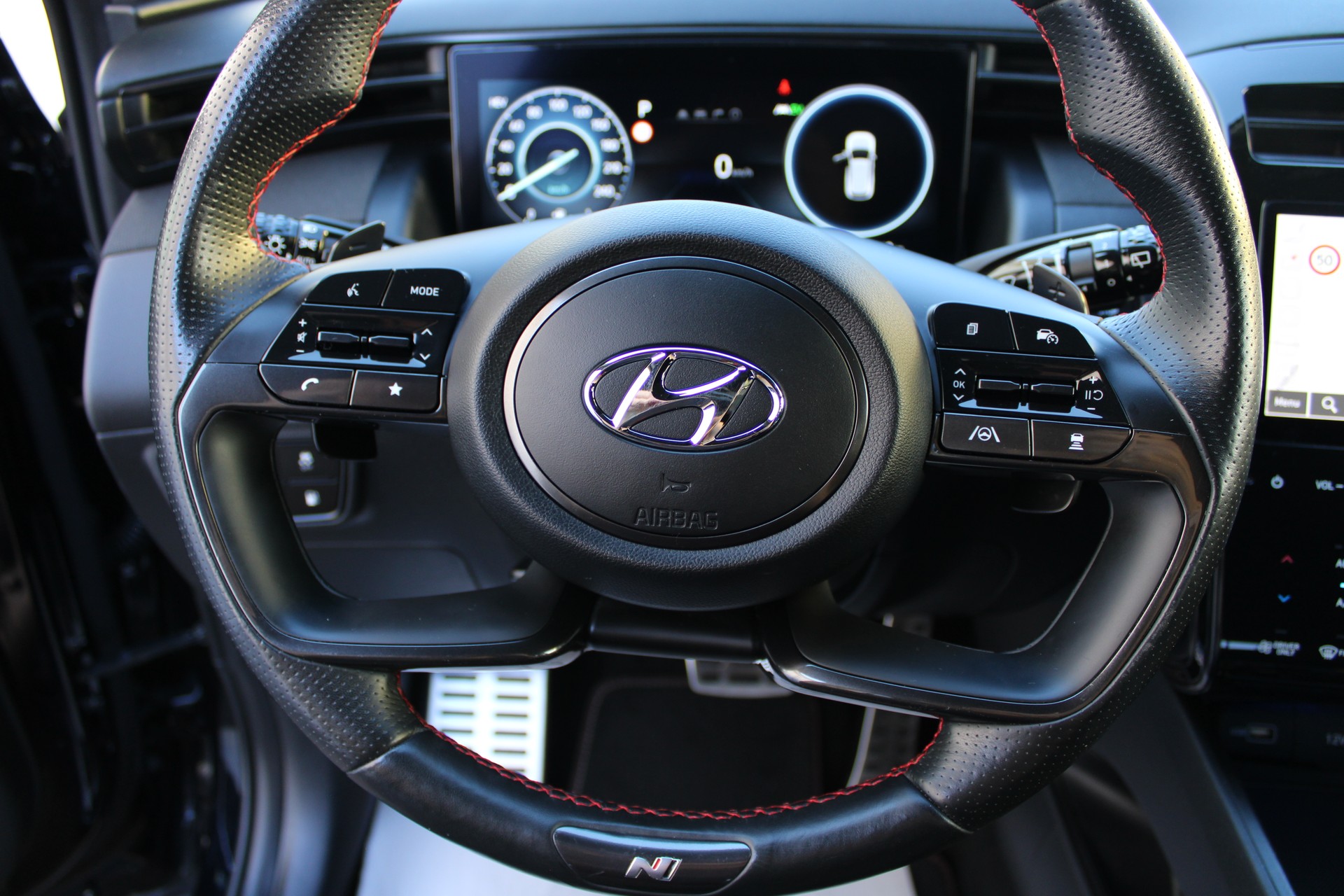 HYUNDAI Tucson 1.6 TGDI PHEV N Line 4WD-image-13