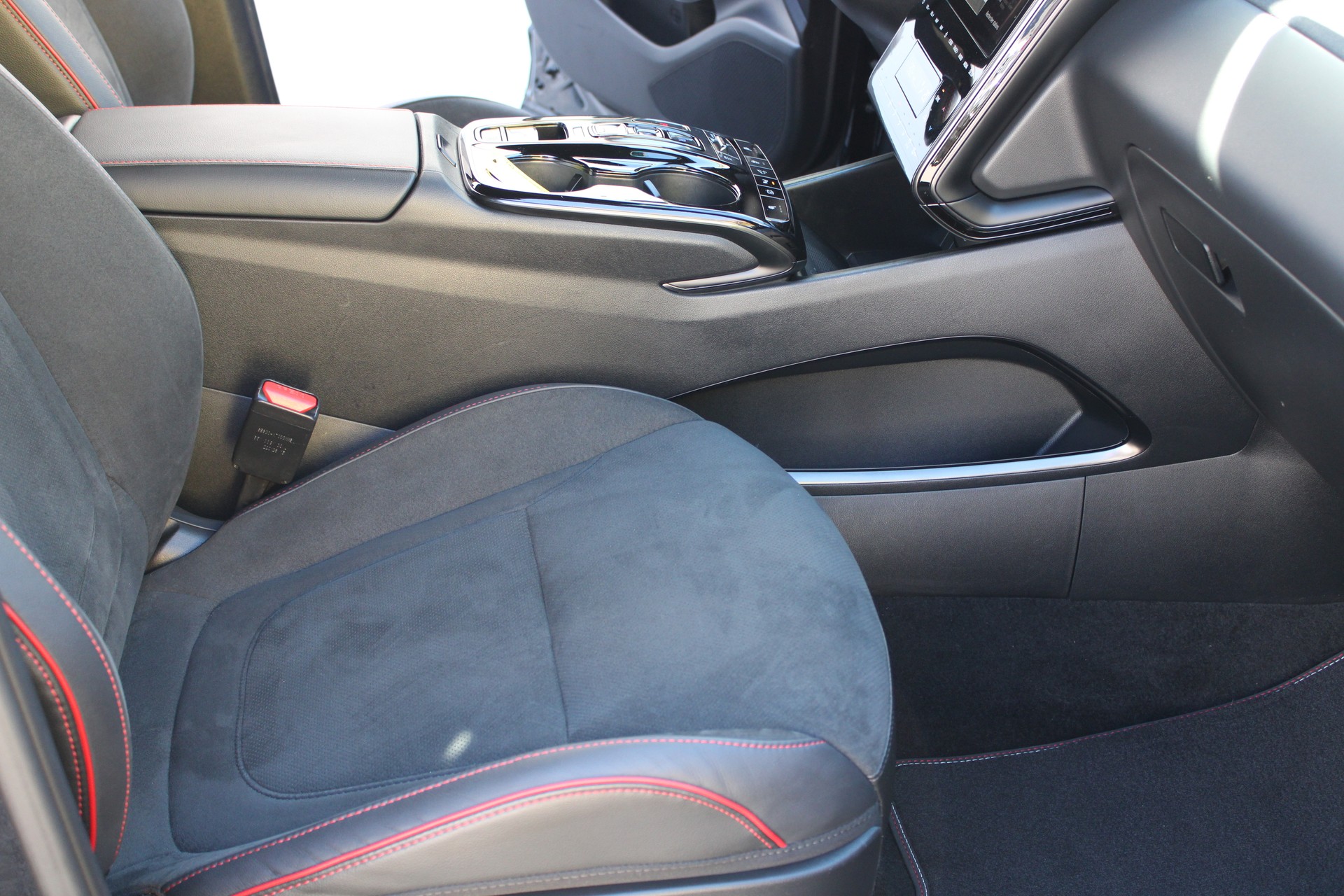 HYUNDAI Tucson 1.6 TGDI PHEV N Line 4WD-image-19