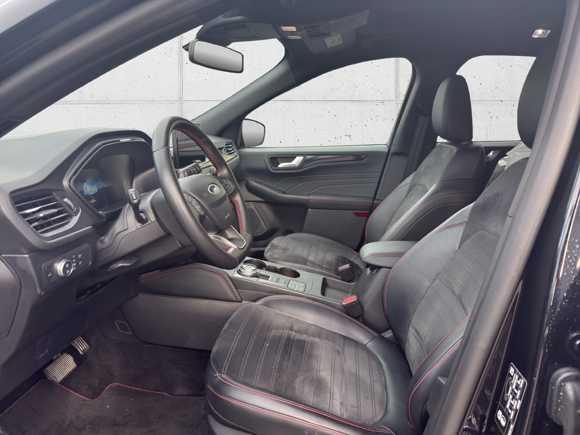 FORD Kuga 2.5 Hybrid ST-Line X 4x4-image-5