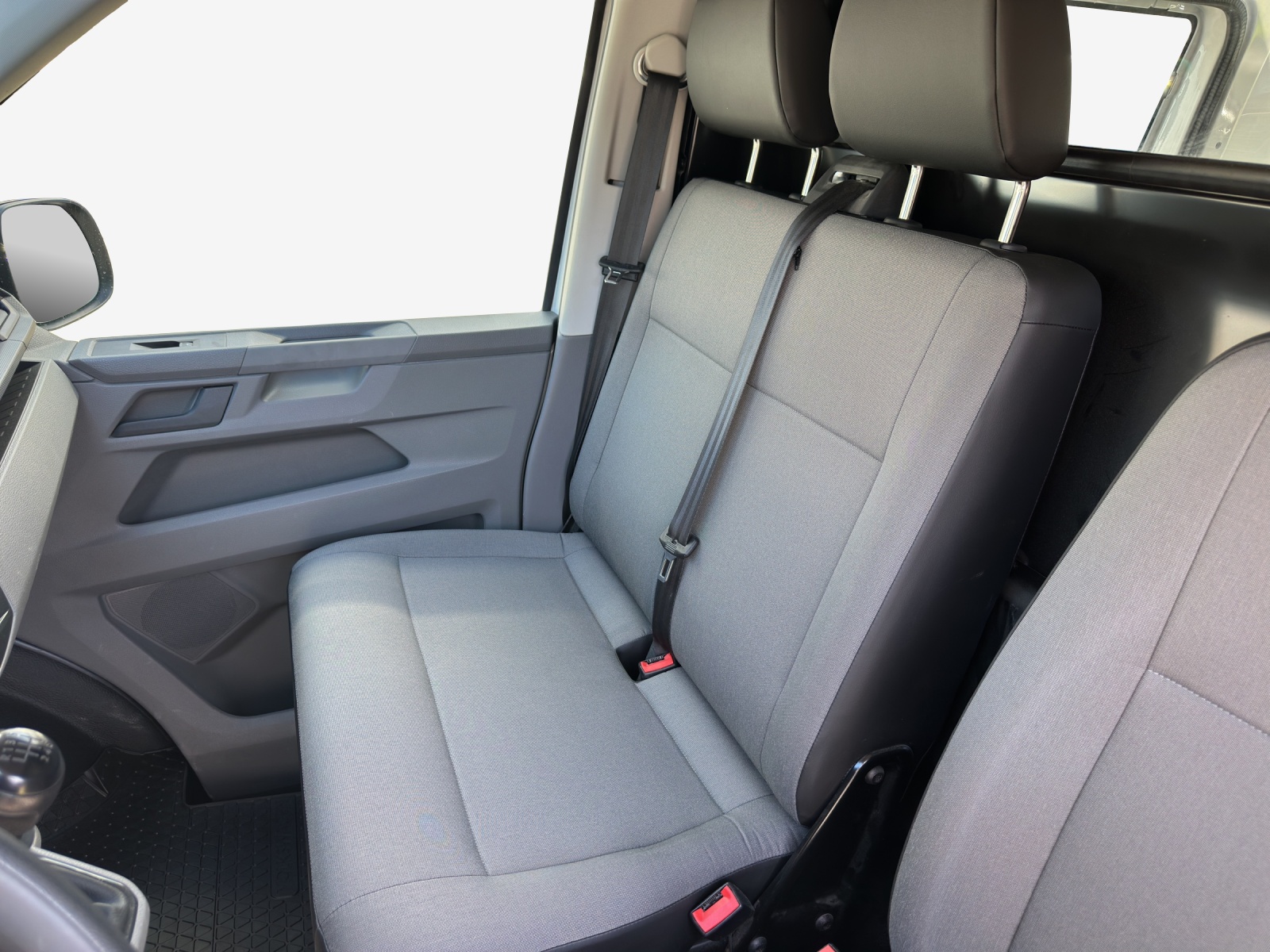 VW T6.1 2.0 TDI-image-11