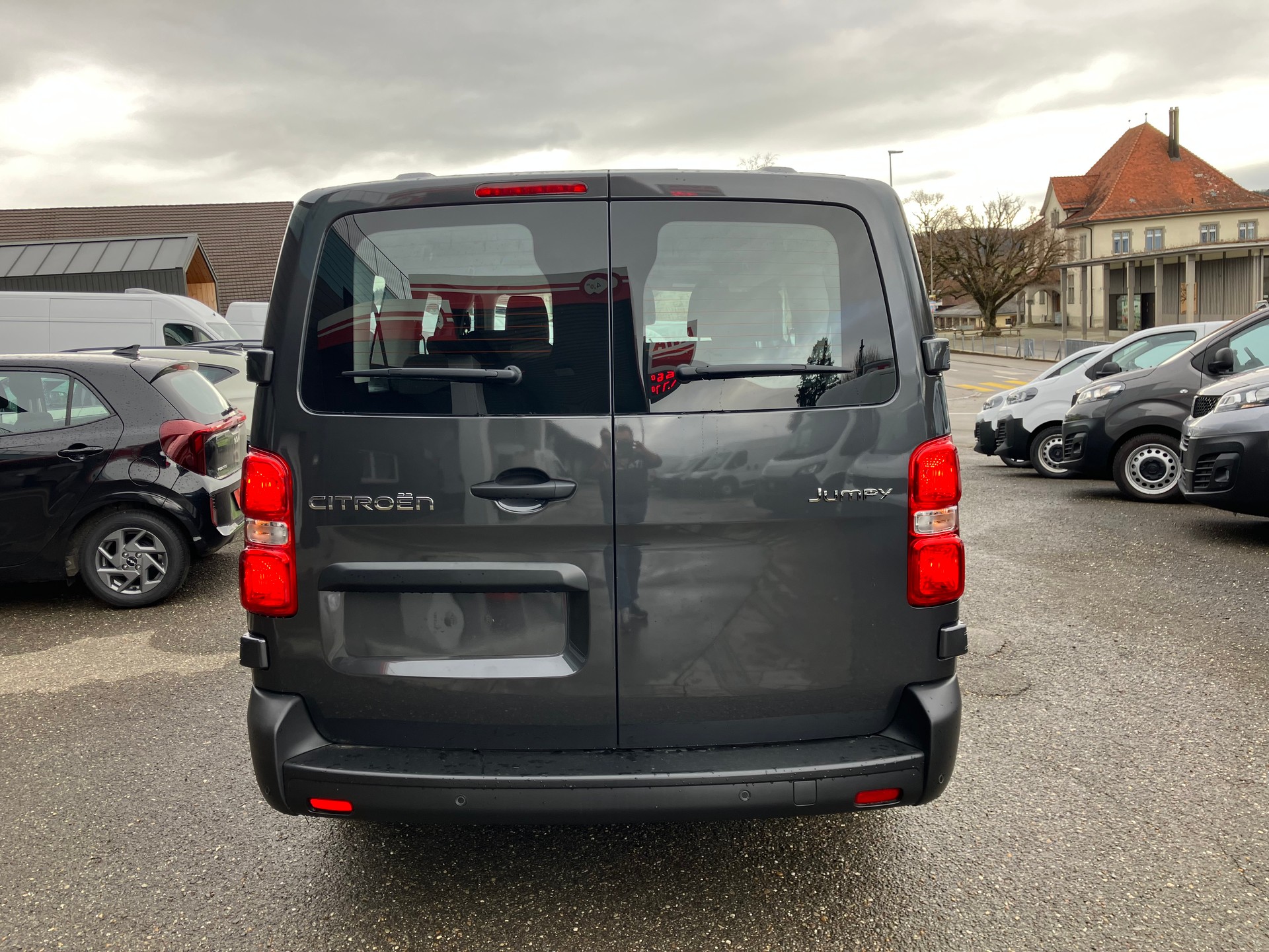 CITROEN Jumpy 2.0 BlueHDi 180 XL EAT8-image-4