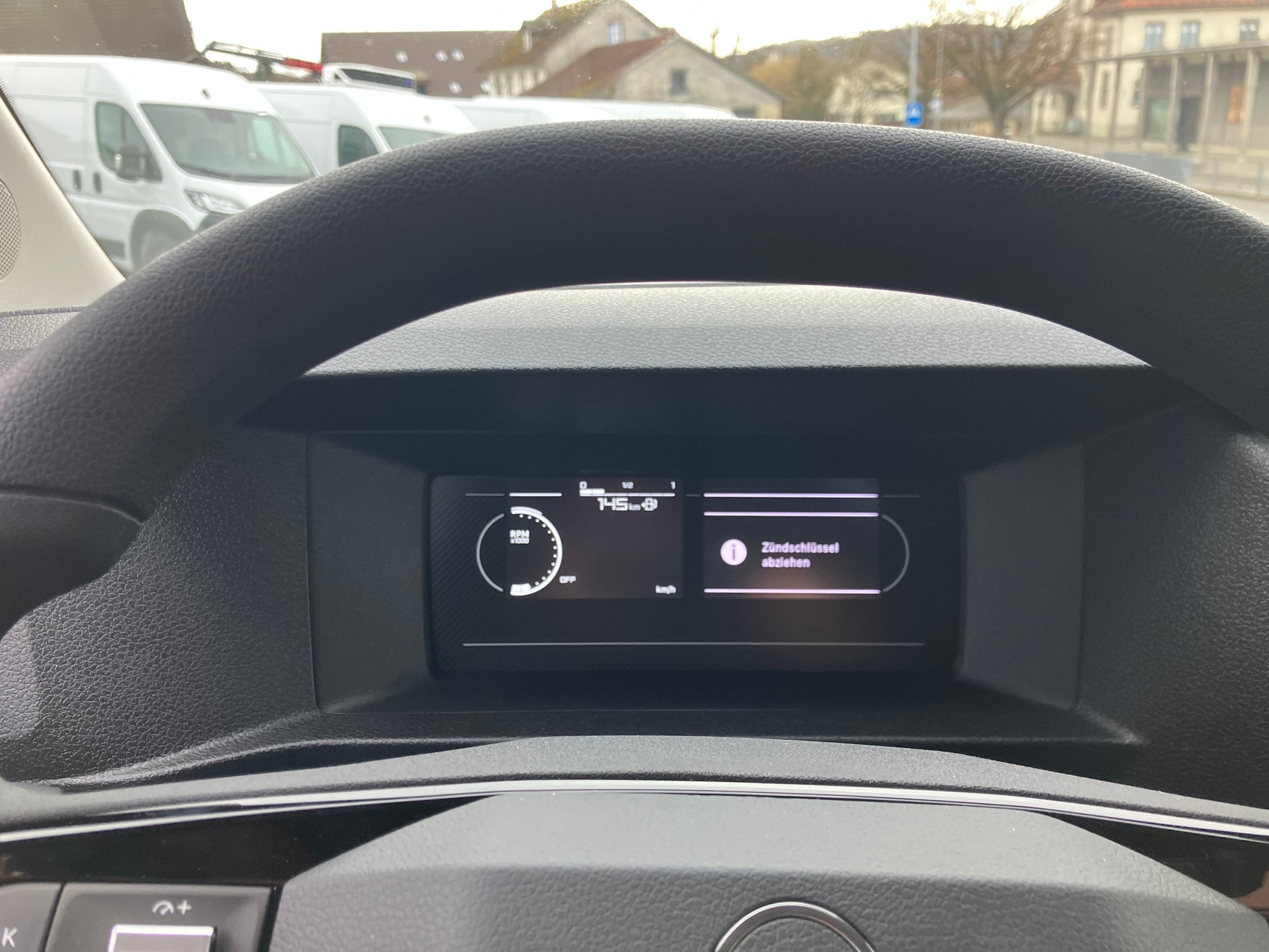 CITROEN Jumpy 2.0 BlueHDi 180 XL EAT8-image-11