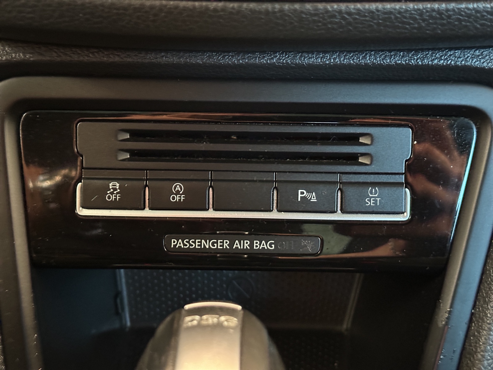 VW Sharan 2.0 TDI BlueMotion Technology Highline DSG-image-15