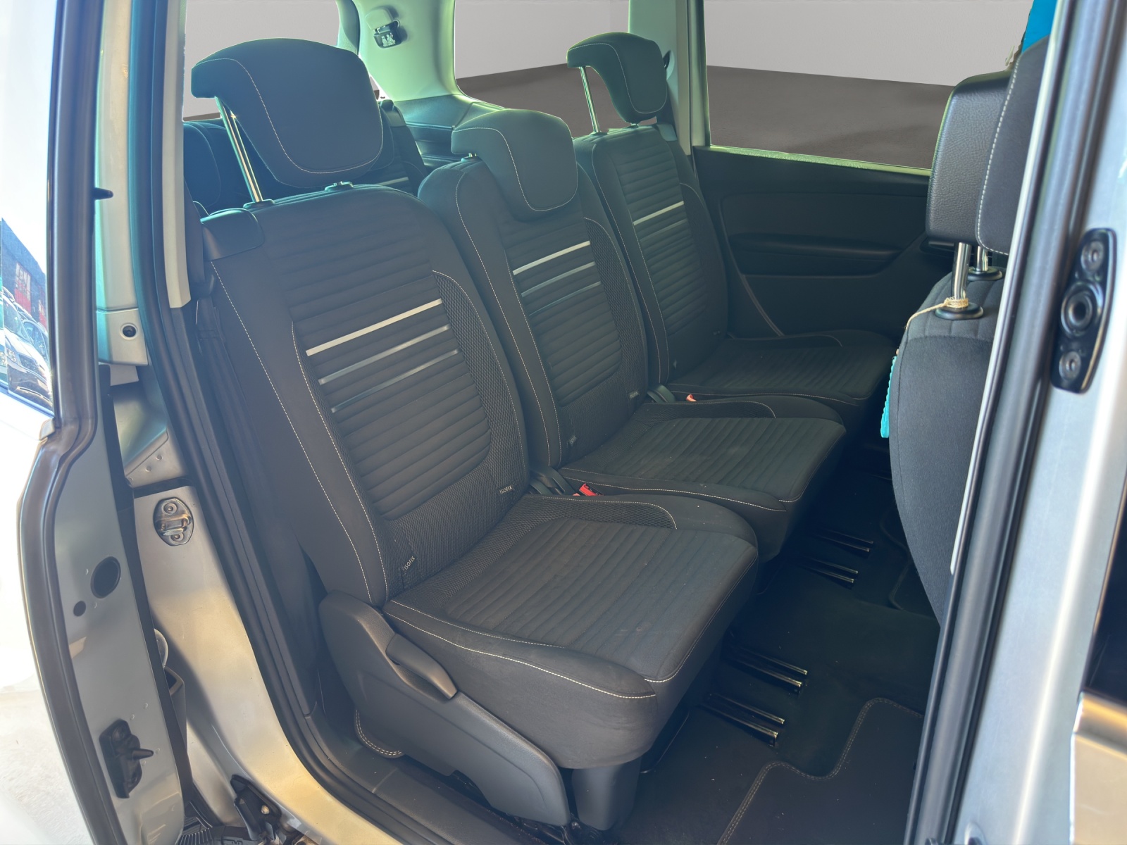 VW Sharan 2.0 TDI BlueMotion Technology Highline DSG-image-14