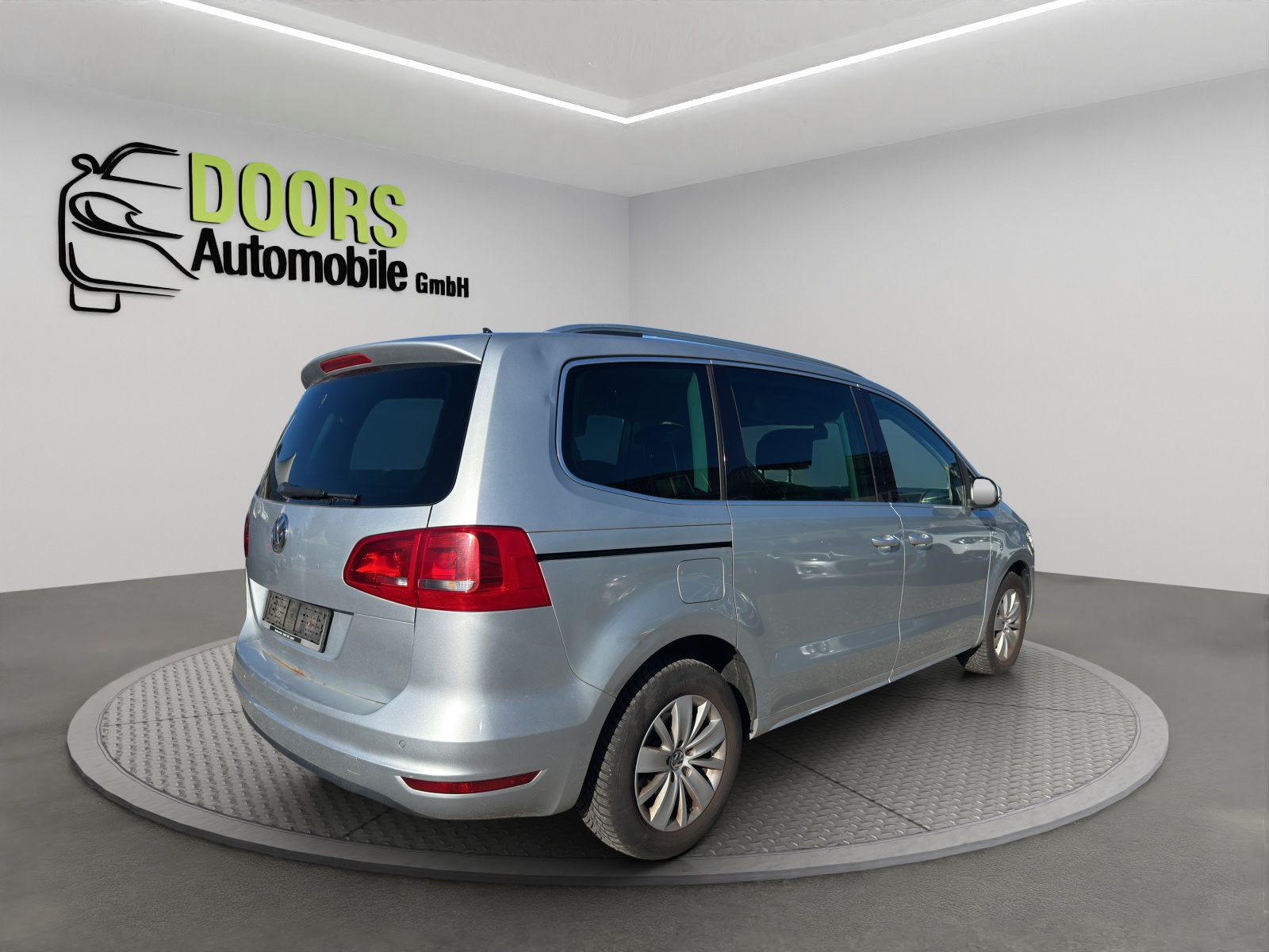 VW Sharan 2.0 TDI BlueMotion Technology Highline DSG-showroom-element-3