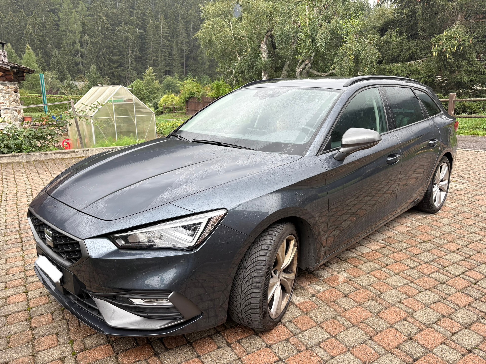 SEAT 2.0 TDI FR 4Drive DSG-image-0