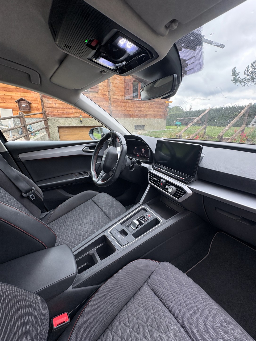 SEAT 2.0 TDI FR 4Drive DSG-image-4