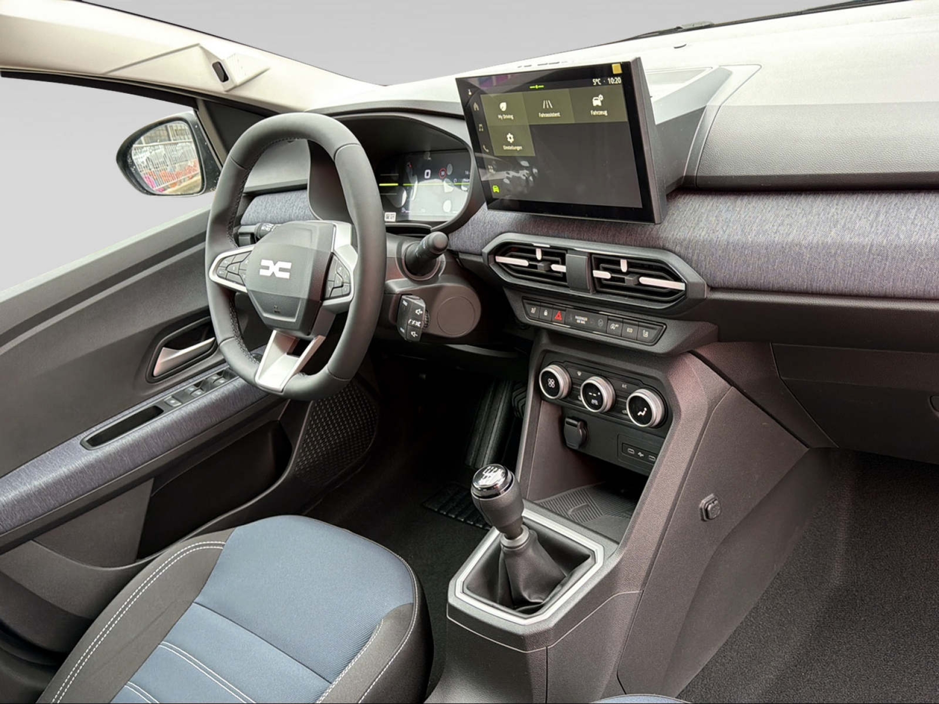 DACIA Sandero-image-8