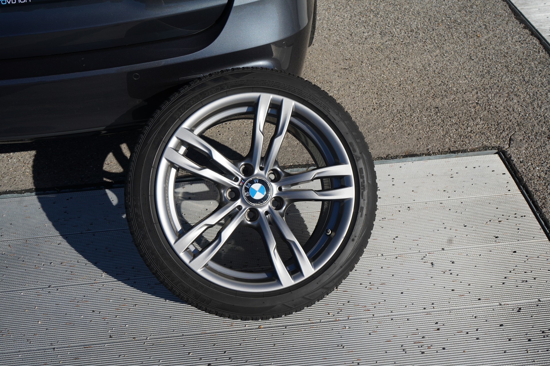 BMW 320i xDRIVE TOURING EDITION M SPORT STEPTRONIC l 184 PS-image-17