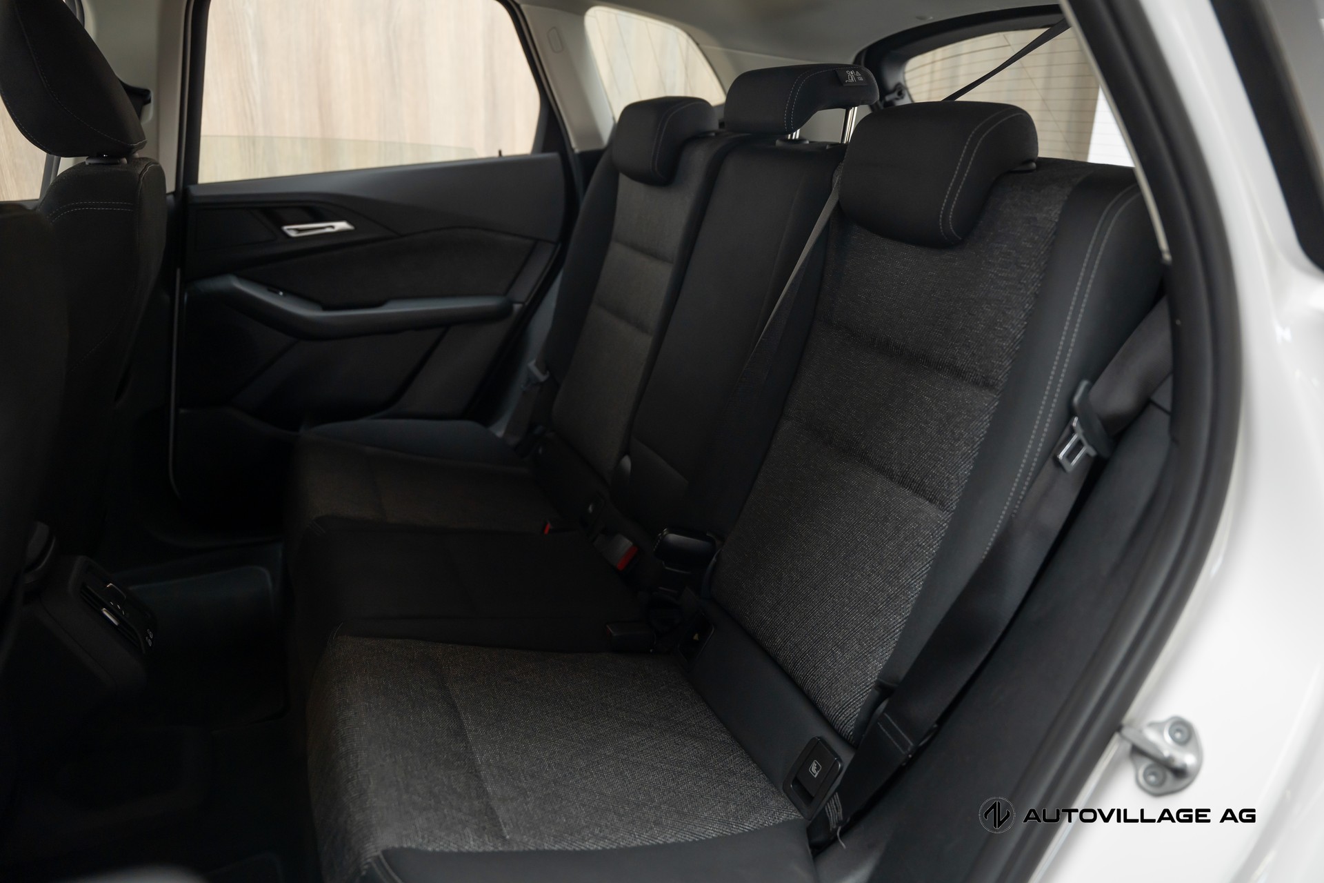 BMW 225e xDrive Active Tourer-image-7