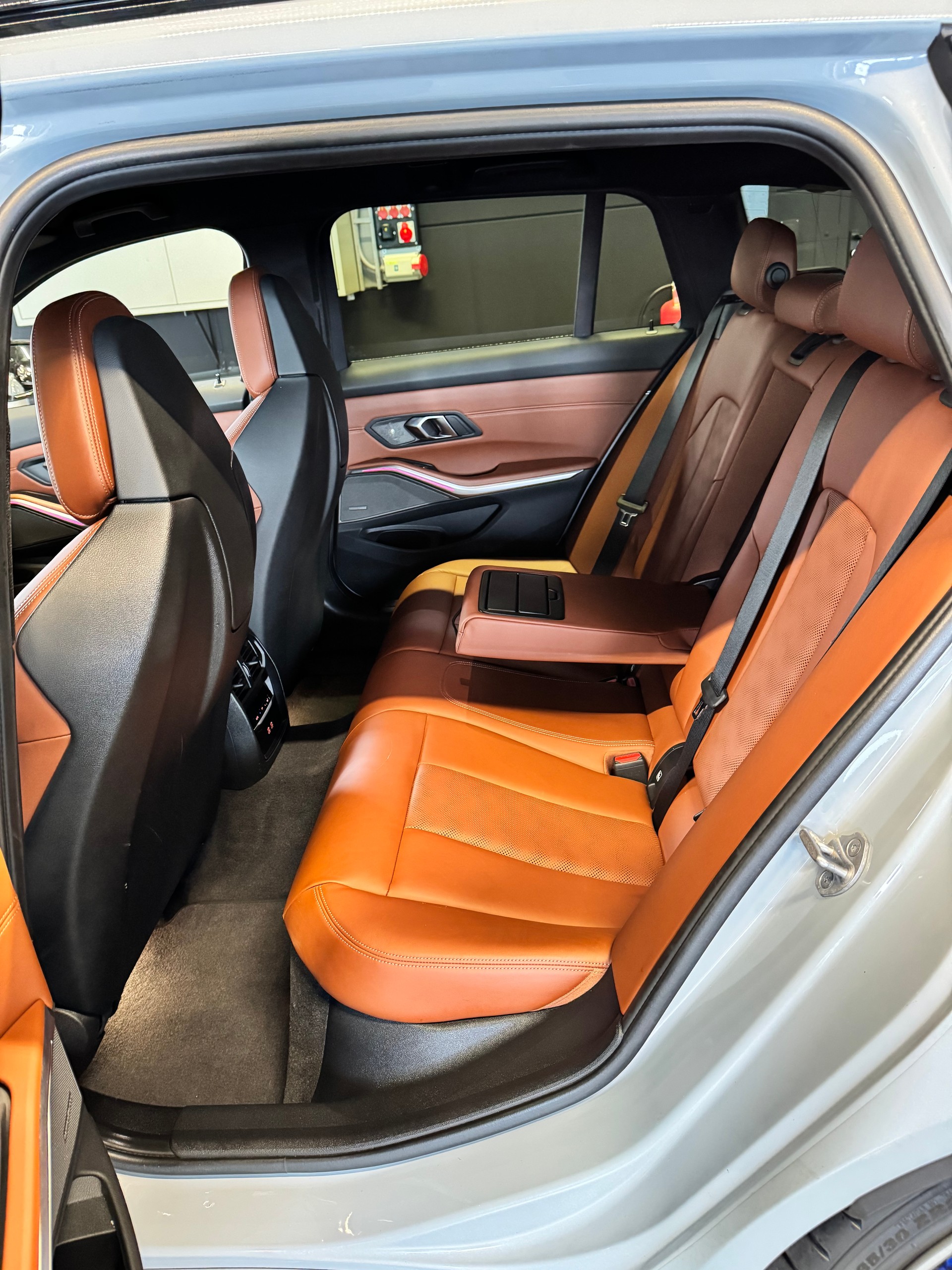 BMW M3 Touring xDrive Competition M *BROOKLYN GRAU*-image-12