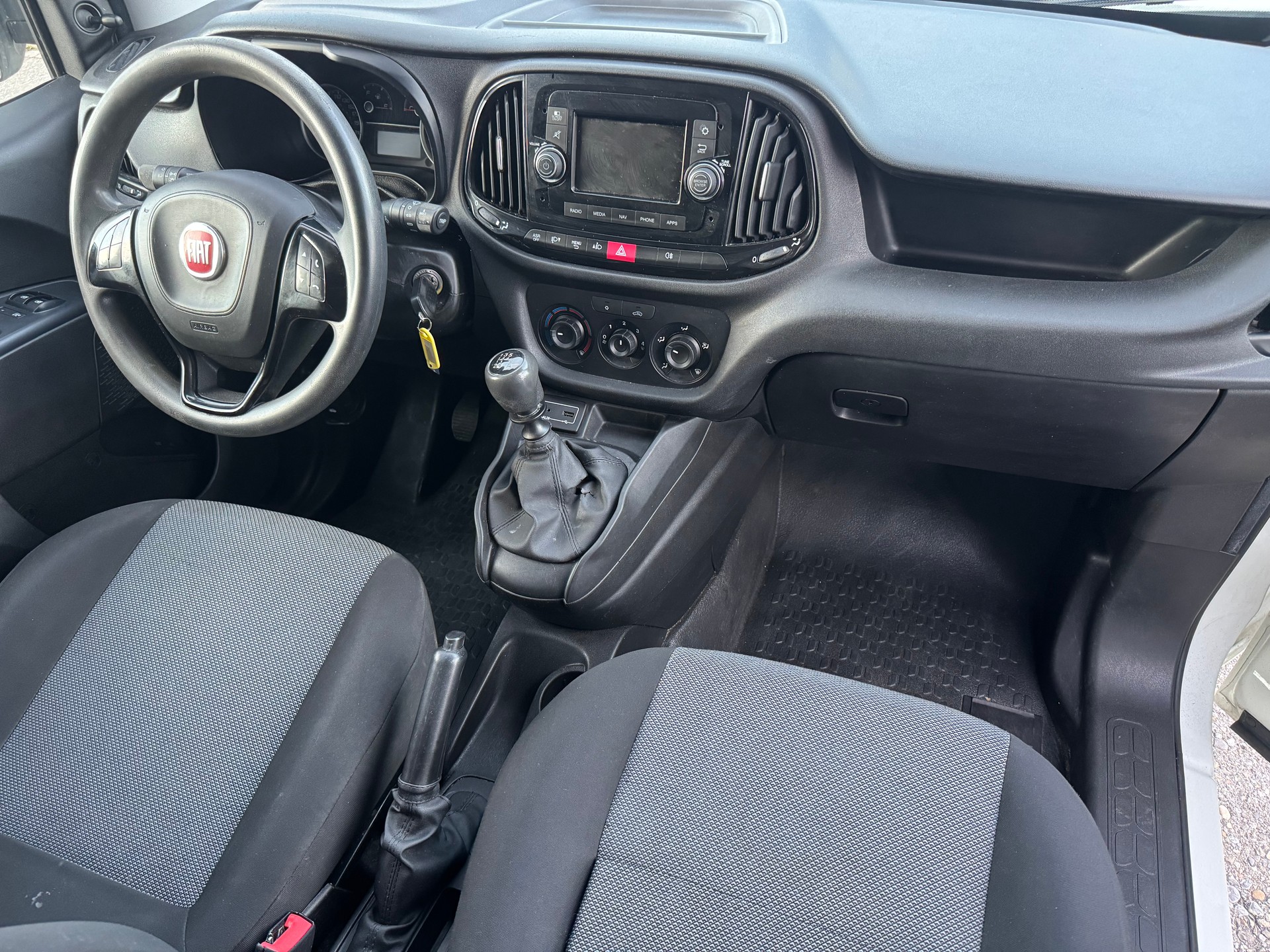 FIAT Doblò 1.4 MPI Cargo Easy Pro-image-5