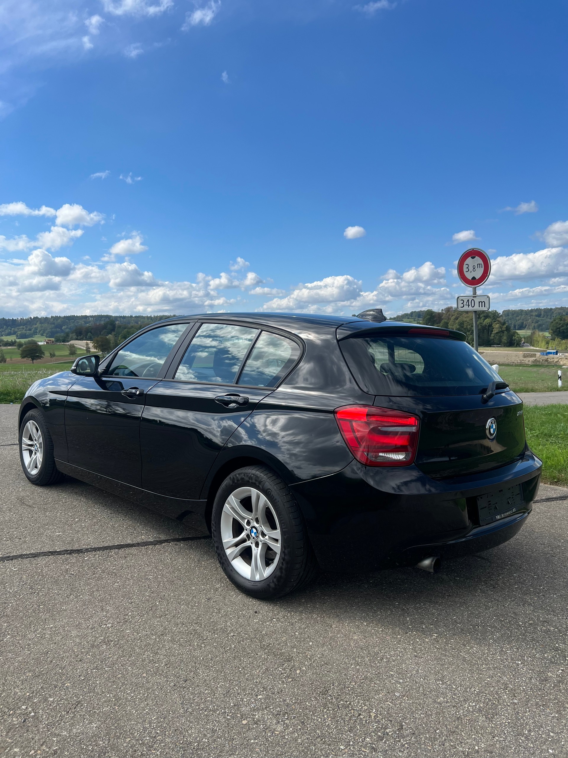 BMW 116i Steptronic-image-6