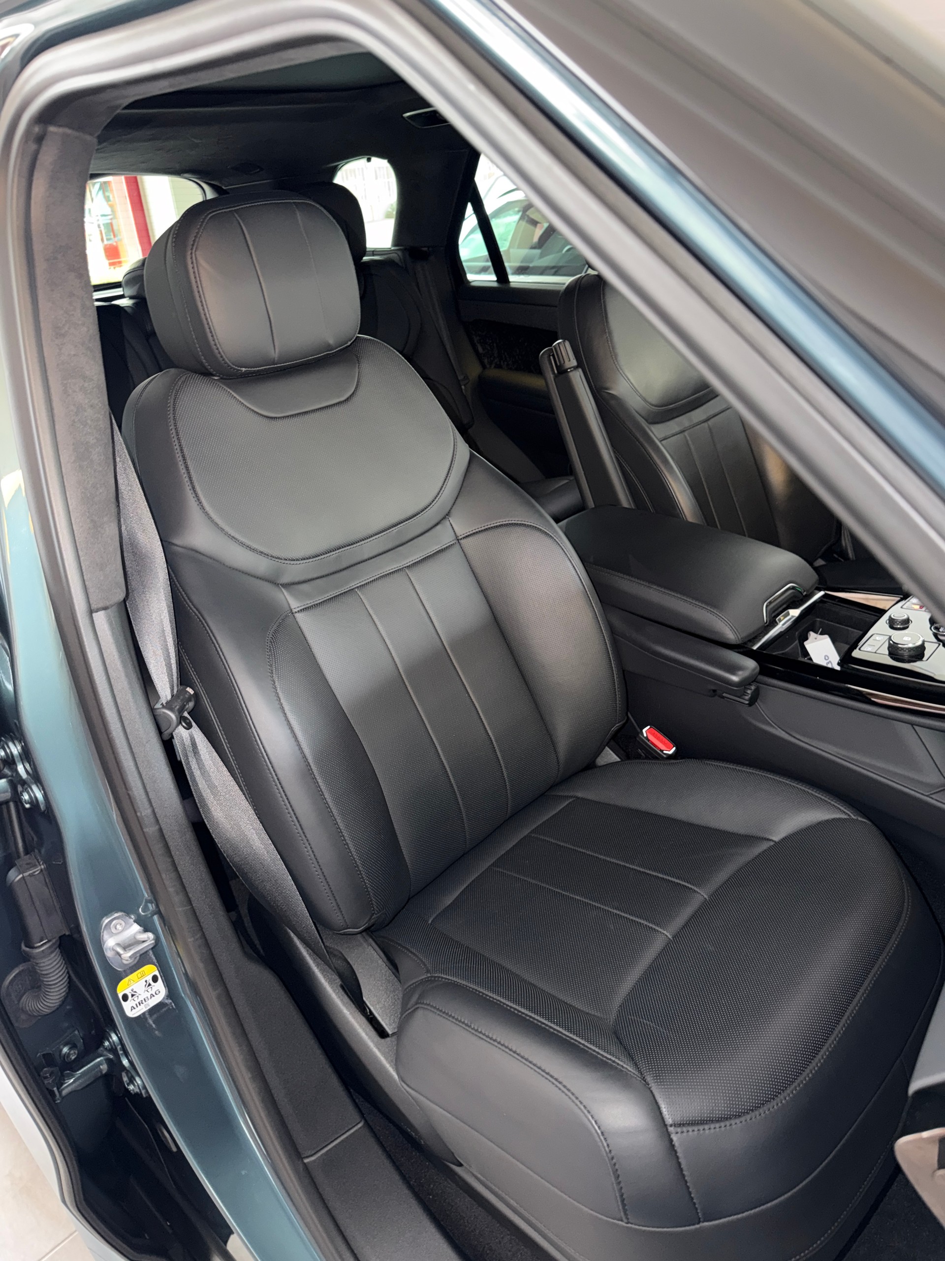 LAND ROVER Range Rover Sport P530 4.4 V8 First Edition Automatic-image-15