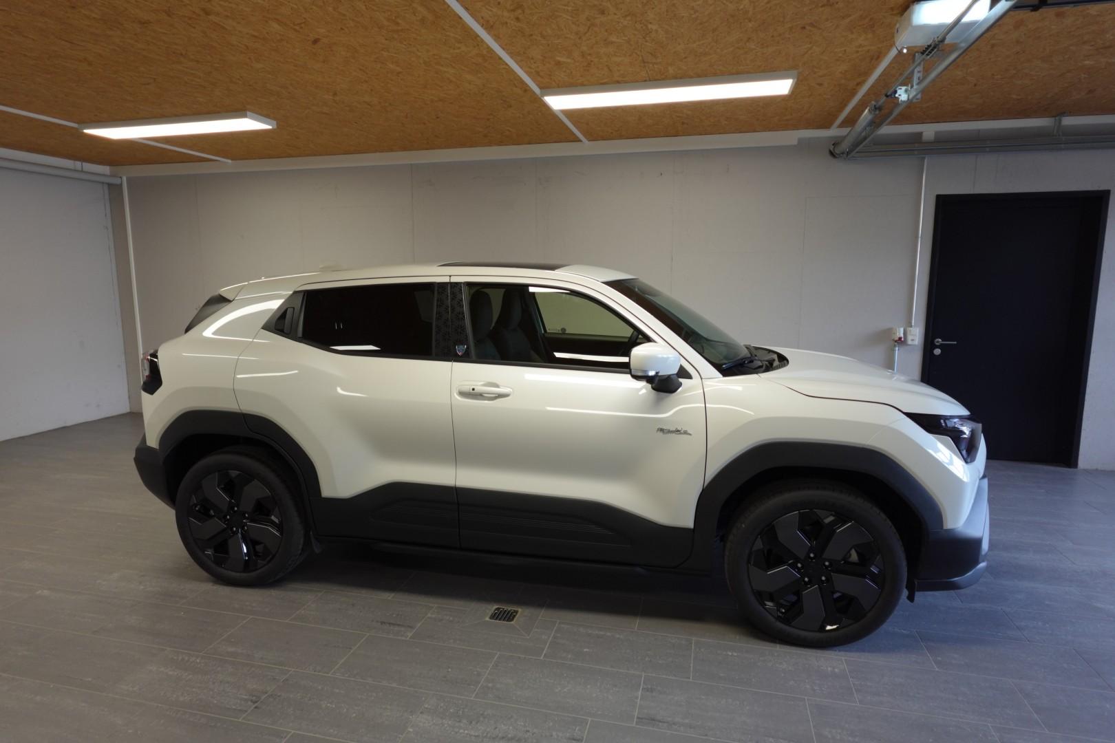 SUZUKI e Vitara Piz Sulai Top 4x4-image-4