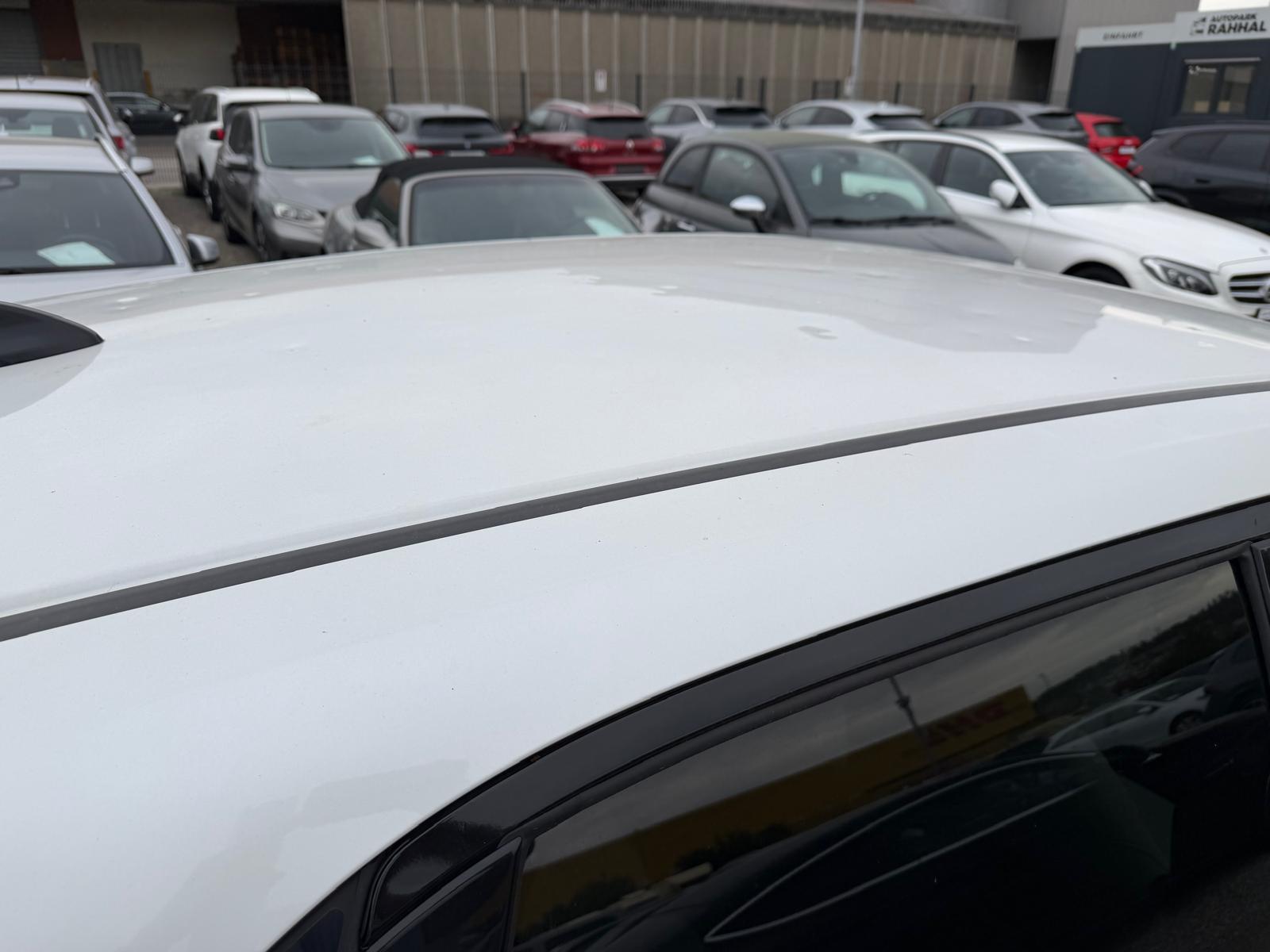 HONDA Jazz 1.5 i-MMD Executive-image-17