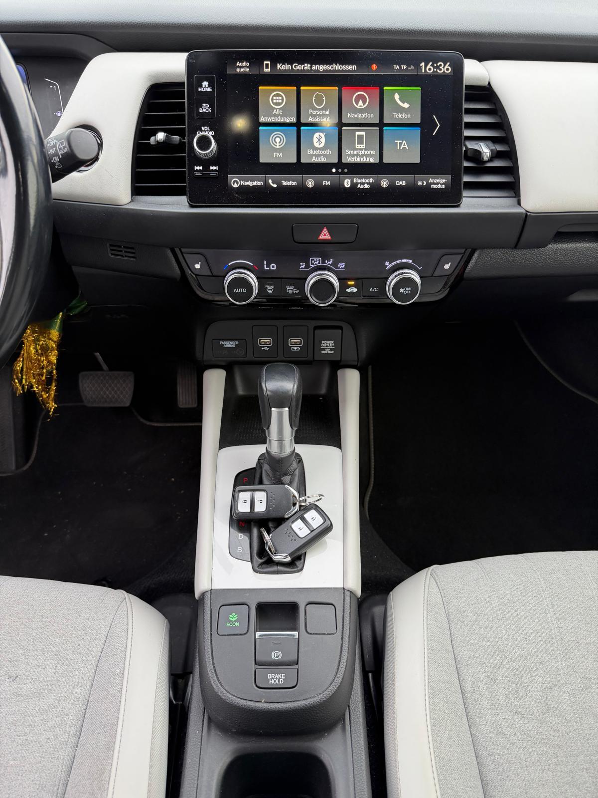 HONDA Jazz 1.5 i-MMD Executive-image-12