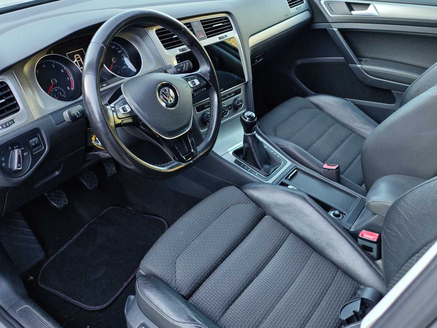 VW Golf 1.4 TSI Comfortline (GPS · Garantie)-image-13