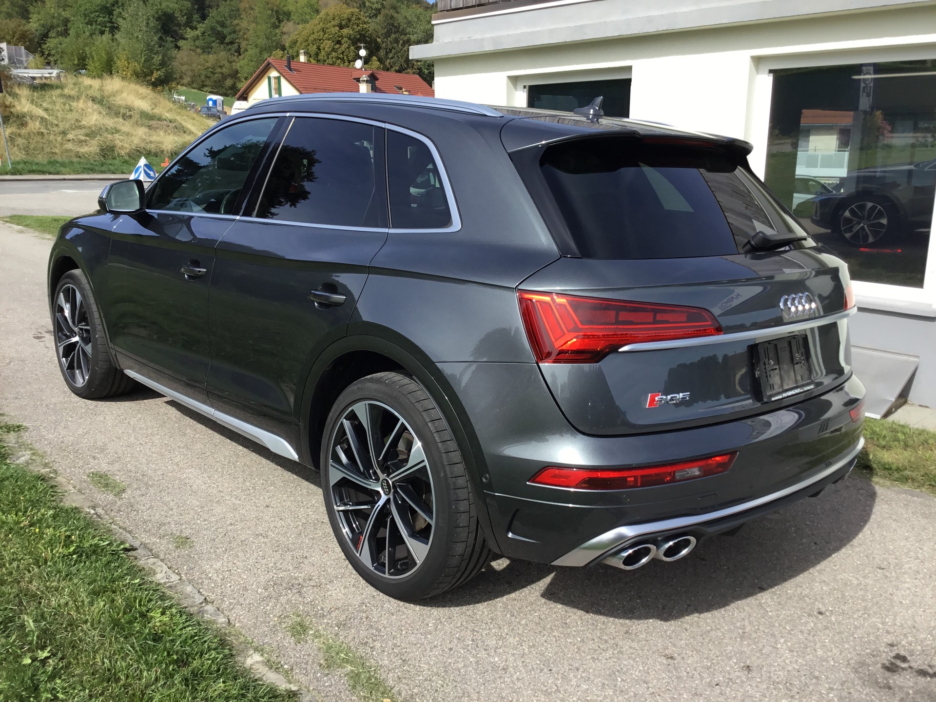 AUDI SQ5 TDI quattro tiptronic-image-5