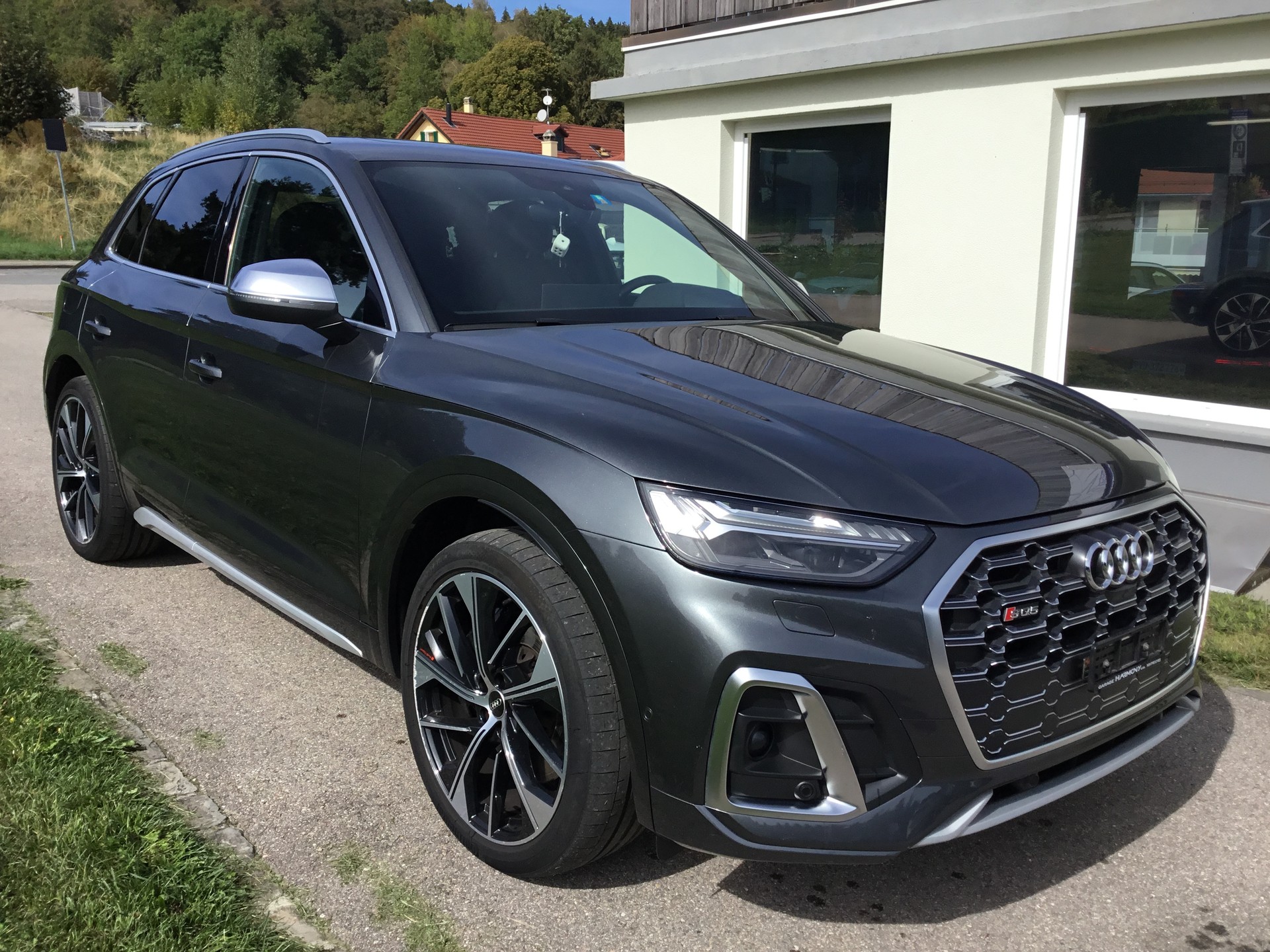 AUDI SQ5 TDI quattro tiptronic-image-0