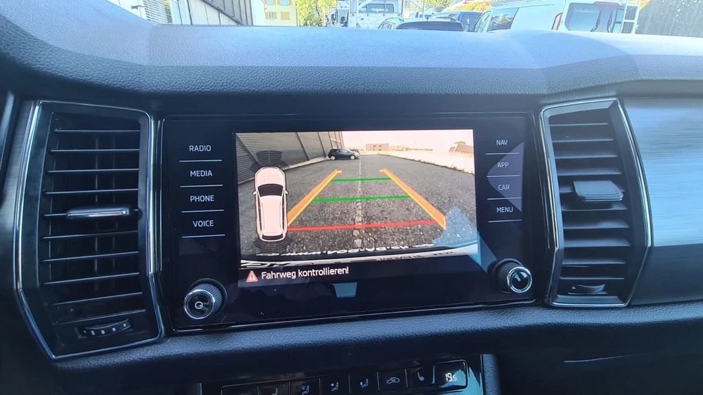 SKODA Kodiaq 2.0 TDI CR Ambition 4x4 DSG ** GR-Navi ** RF-Kamera ** Anh-Kupplung ** Abstandsregelsysteme ** Frisch Ab MFK & Service **-image-14